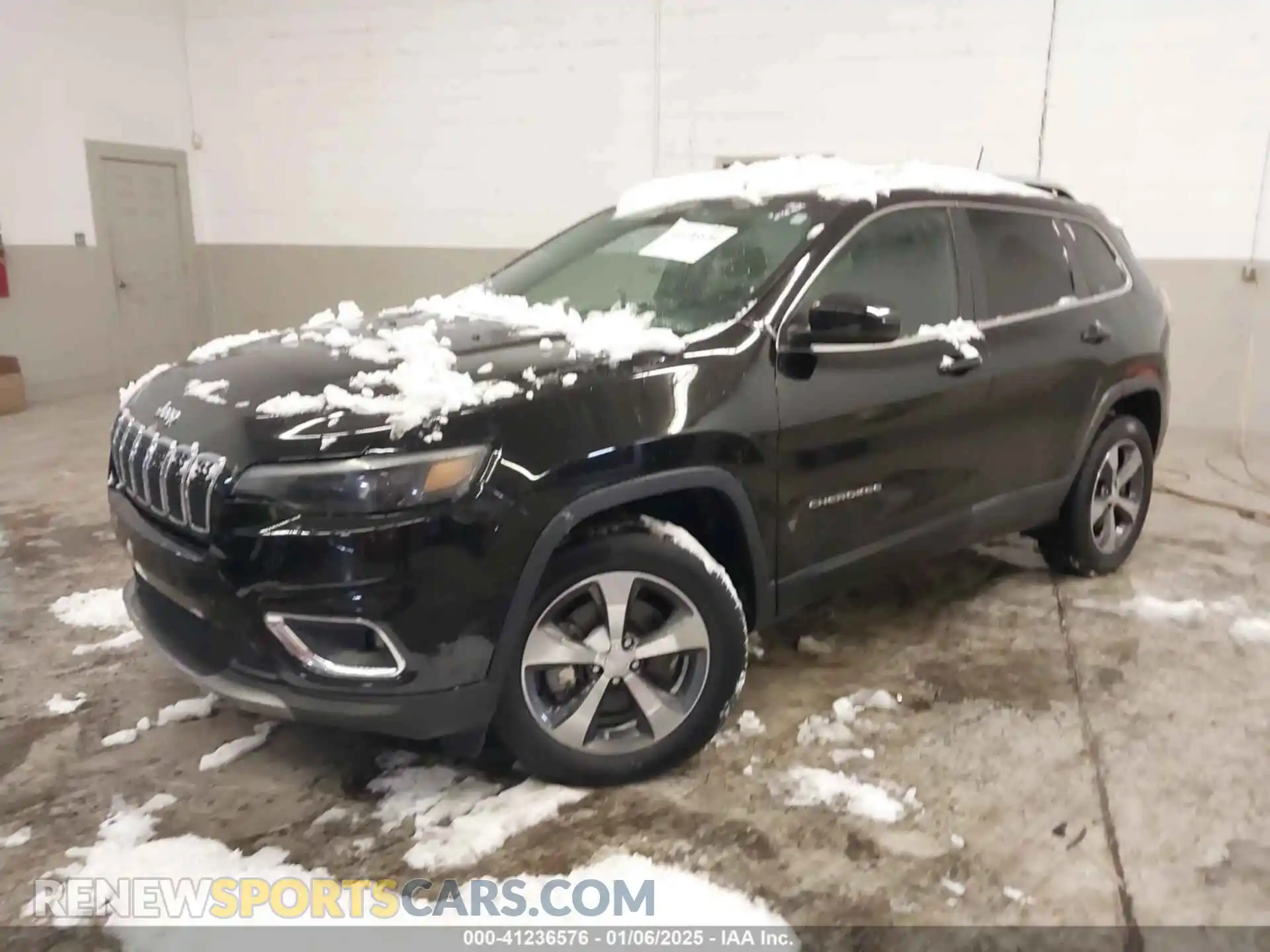 2 Photograph of a damaged car 1C4PJMDX0KD199749 JEEP CHEROKEE 2019