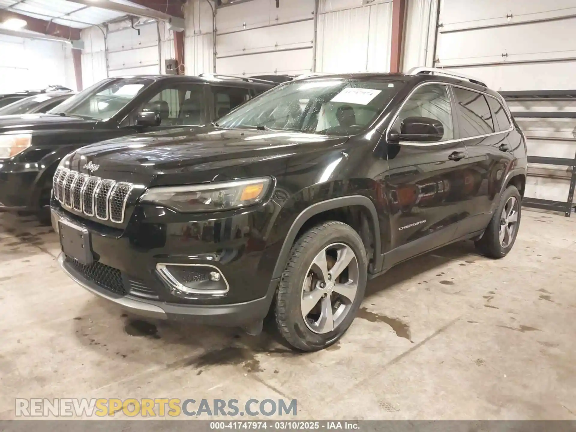 2 Photograph of a damaged car 1C4PJMDX3KD447038 JEEP CHEROKEE 2019