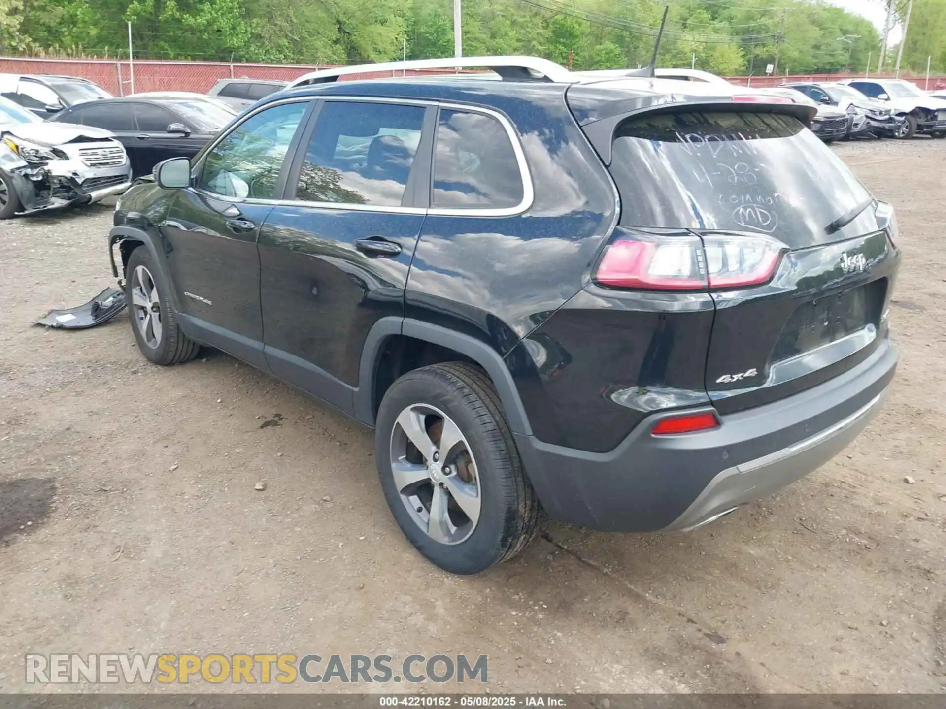 3 Фотография поврежденного автомобиля 1C4PJMDX6KD457370 JEEP CHEROKEE 2019