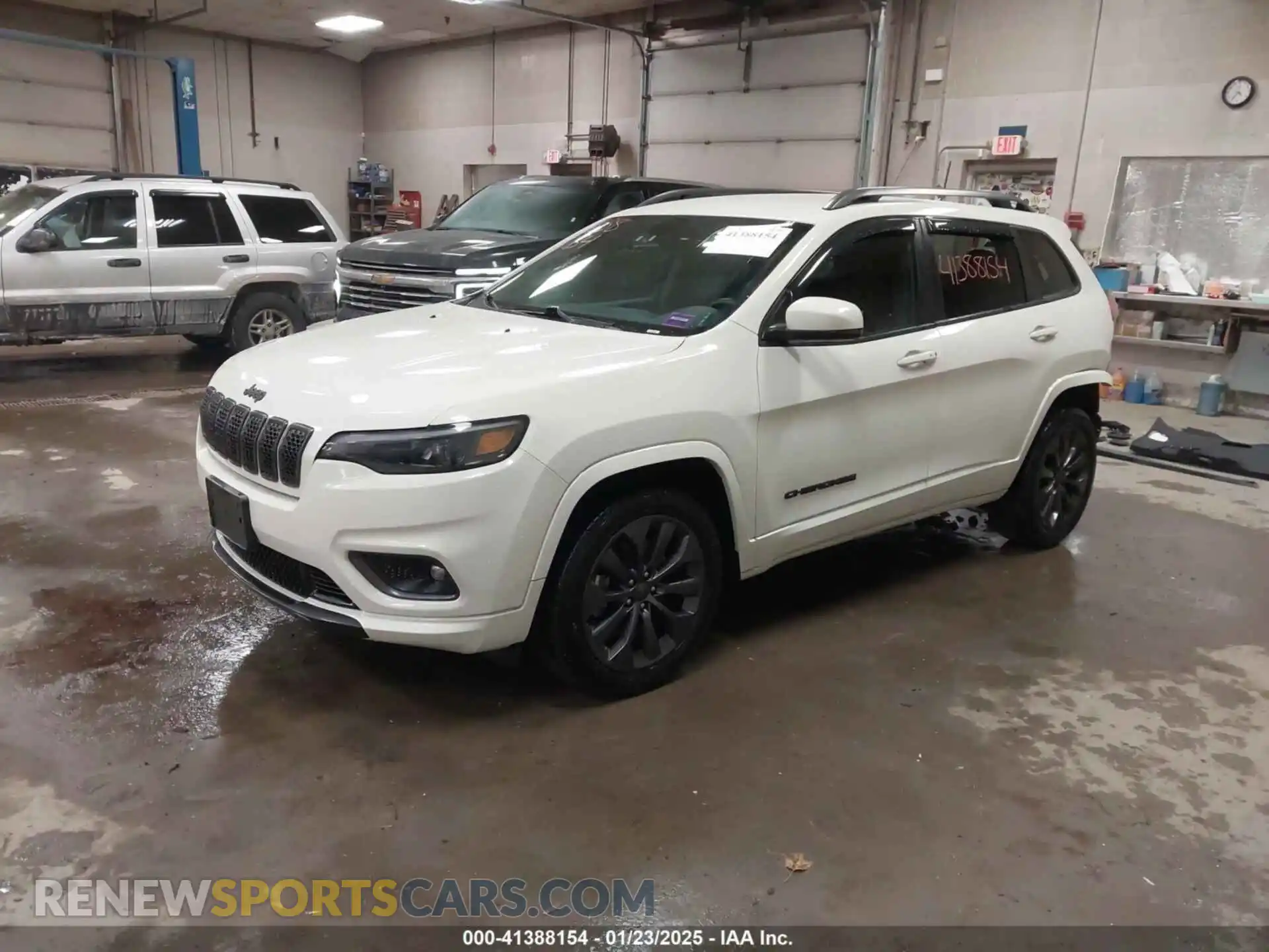 2 fotografías del automóvil dañado 1C4PJMDX9KD460862 JEEP CHEROKEE 2019
