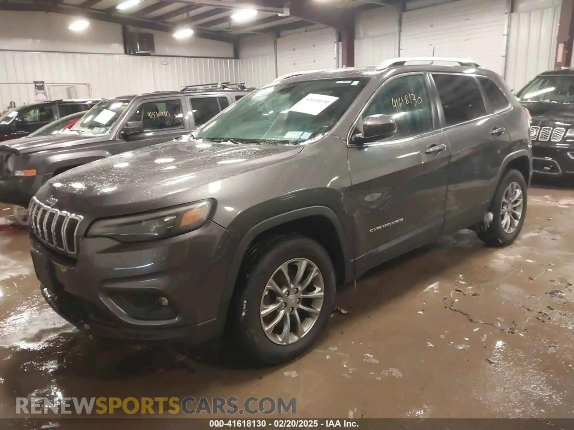 2 Photograph of a damaged car 1C4PJMLB4KD307179 JEEP CHEROKEE 2019