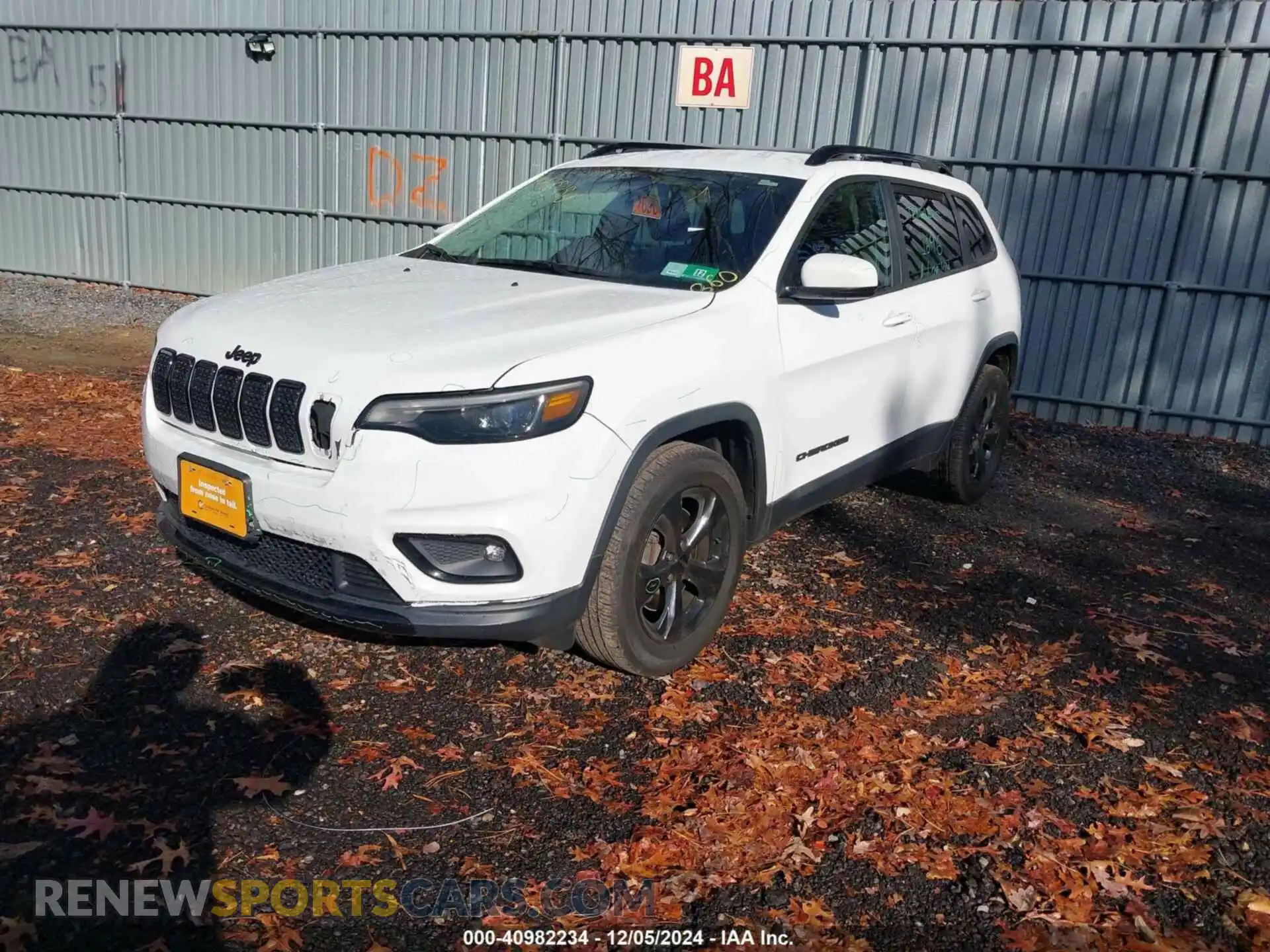 2 Photograph of a damaged car 1C4PJMLB4KD321809 JEEP CHEROKEE 2019