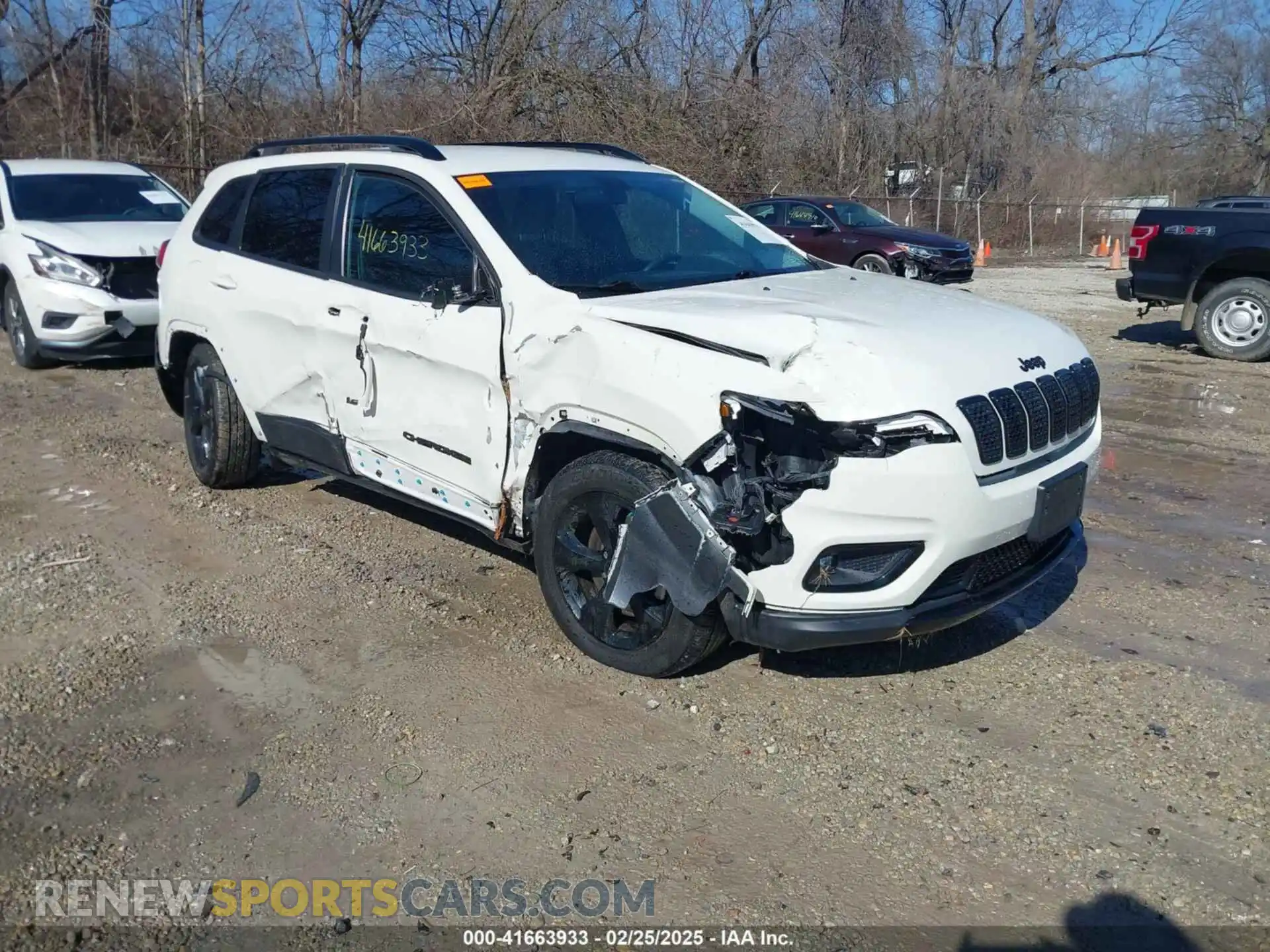 1 Photograph of a damaged car 1C4PJMLX0KD430182 JEEP CHEROKEE 2019