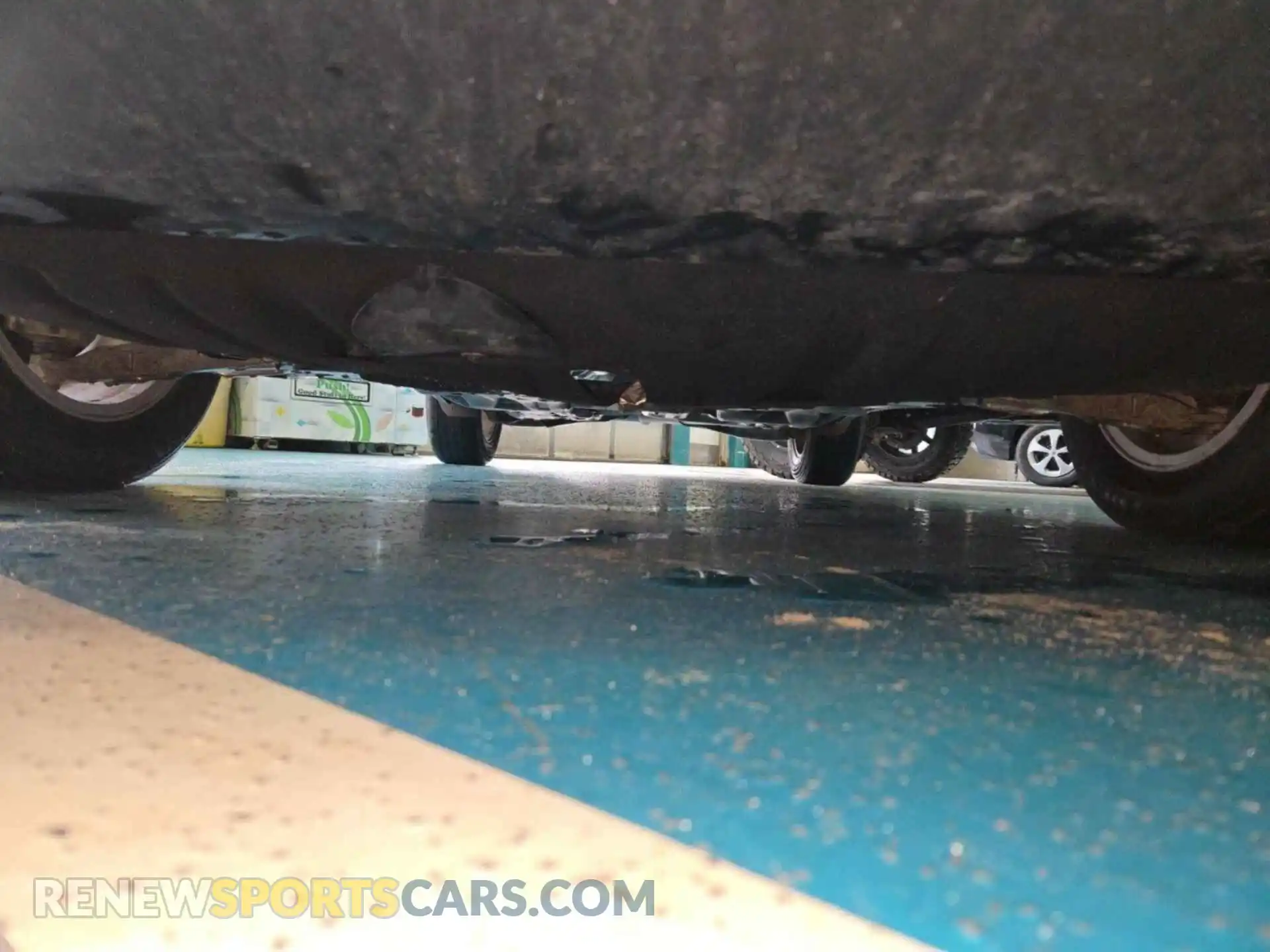 2 Photograph of a damaged car 1C4PJLCB1LD536043 JEEP CHEROKEE 2020