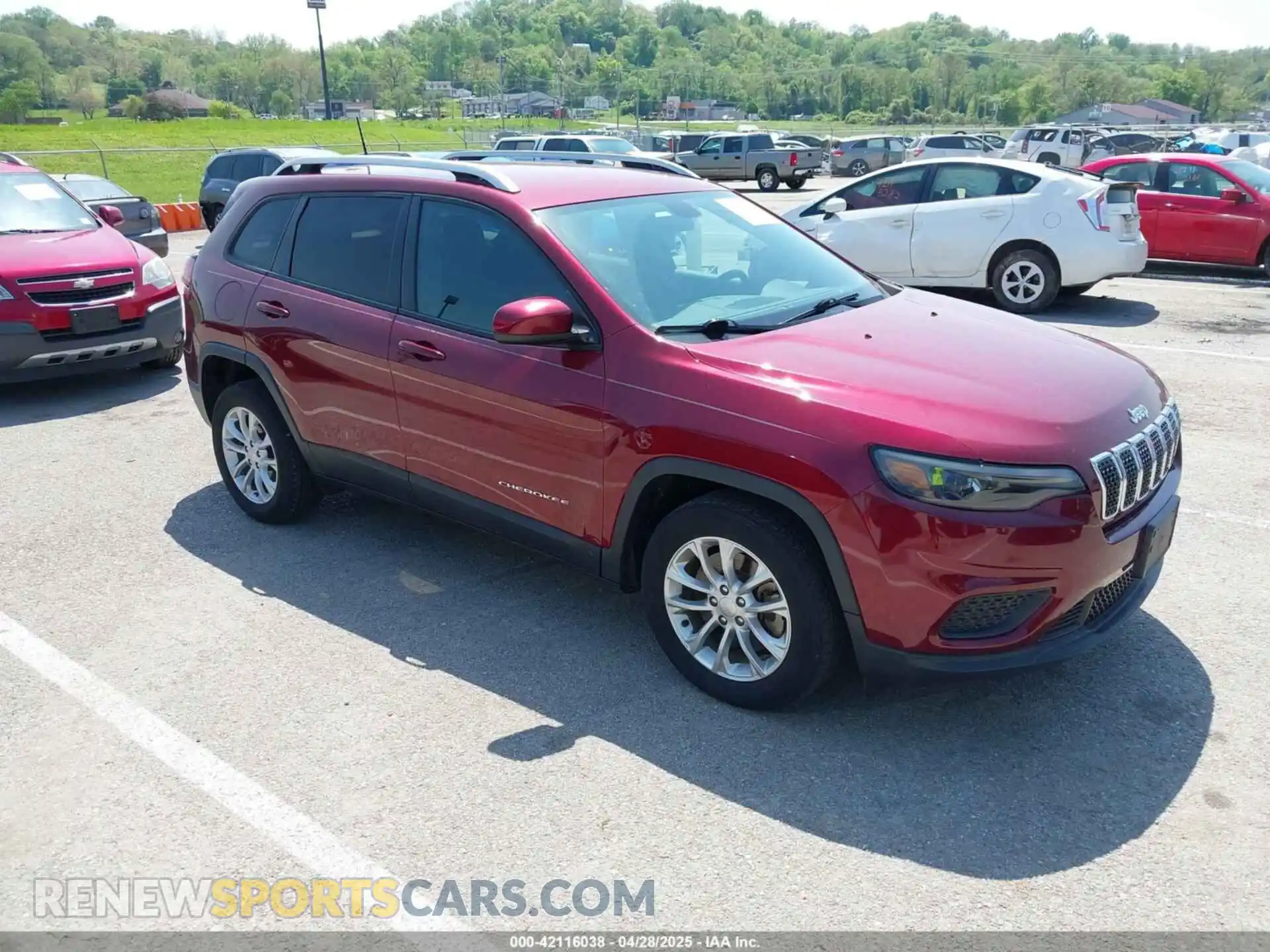 1 Photograph of a damaged car 1C4PJLCB4LD615142 JEEP CHEROKEE 2020