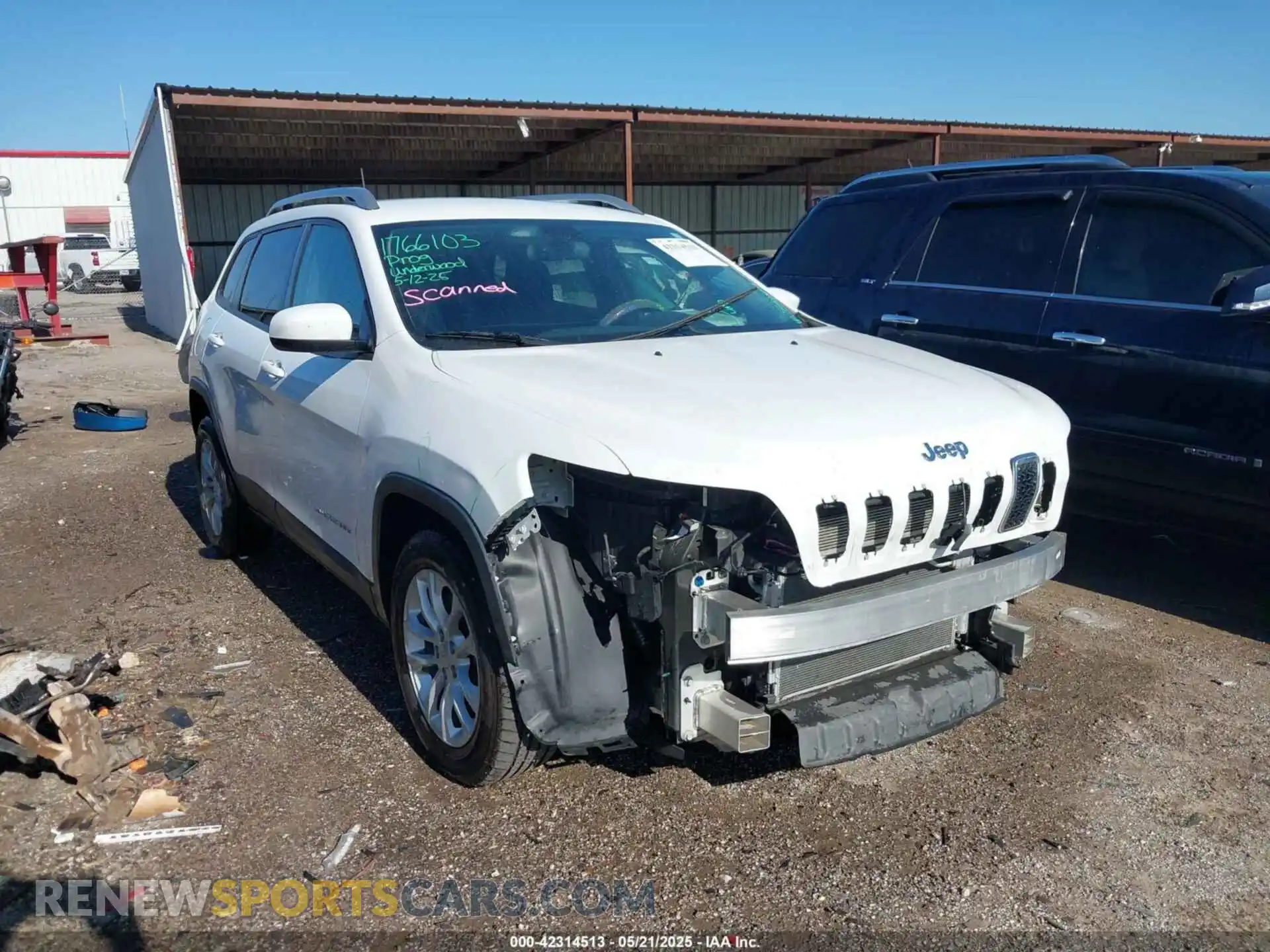 1 Photograph of a damaged car 1C4PJLCB9LD649044 JEEP CHEROKEE 2020