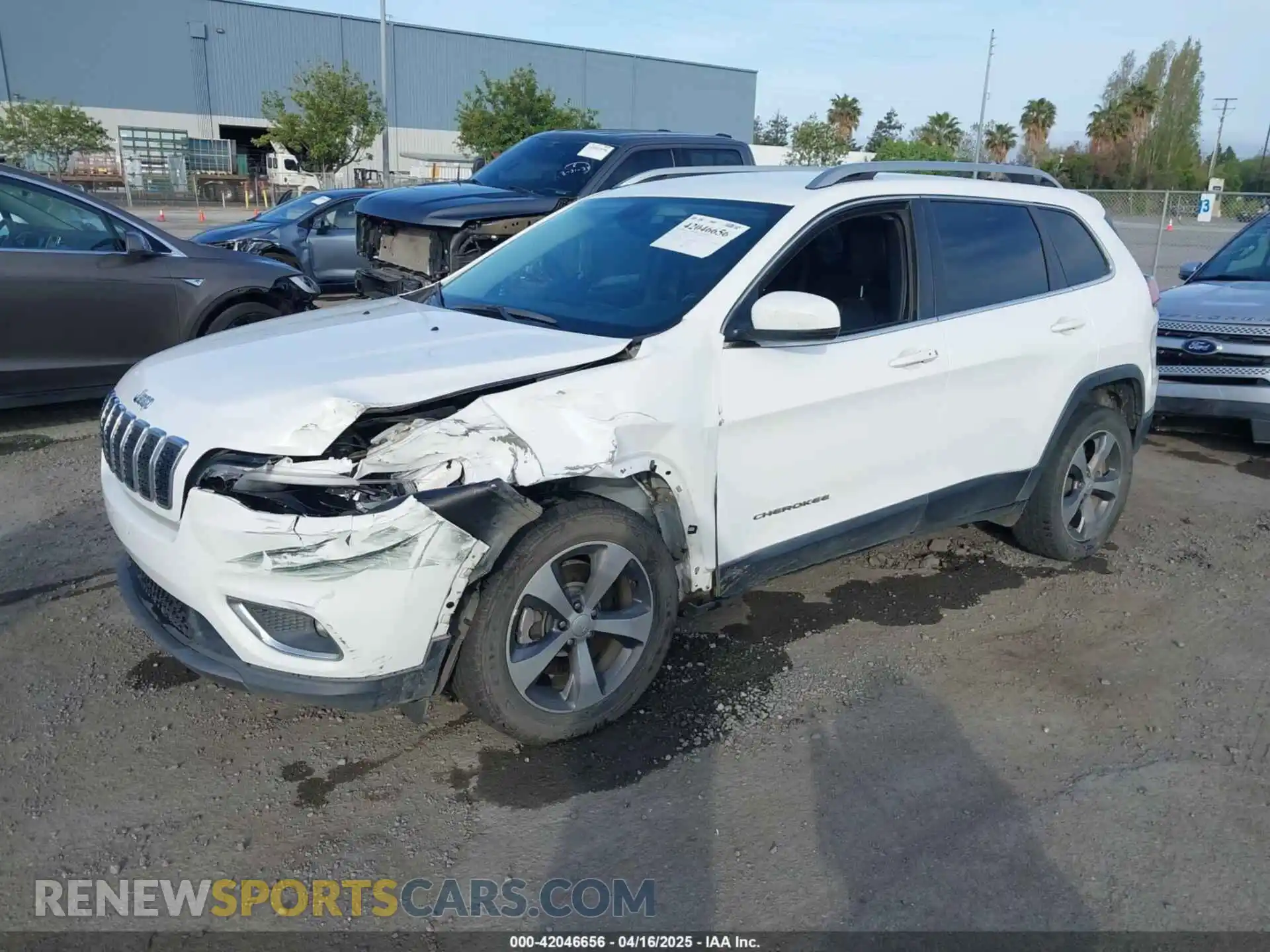 2 Photograph of a damaged car 1C4PJLDB5LD535248 JEEP CHEROKEE 2020