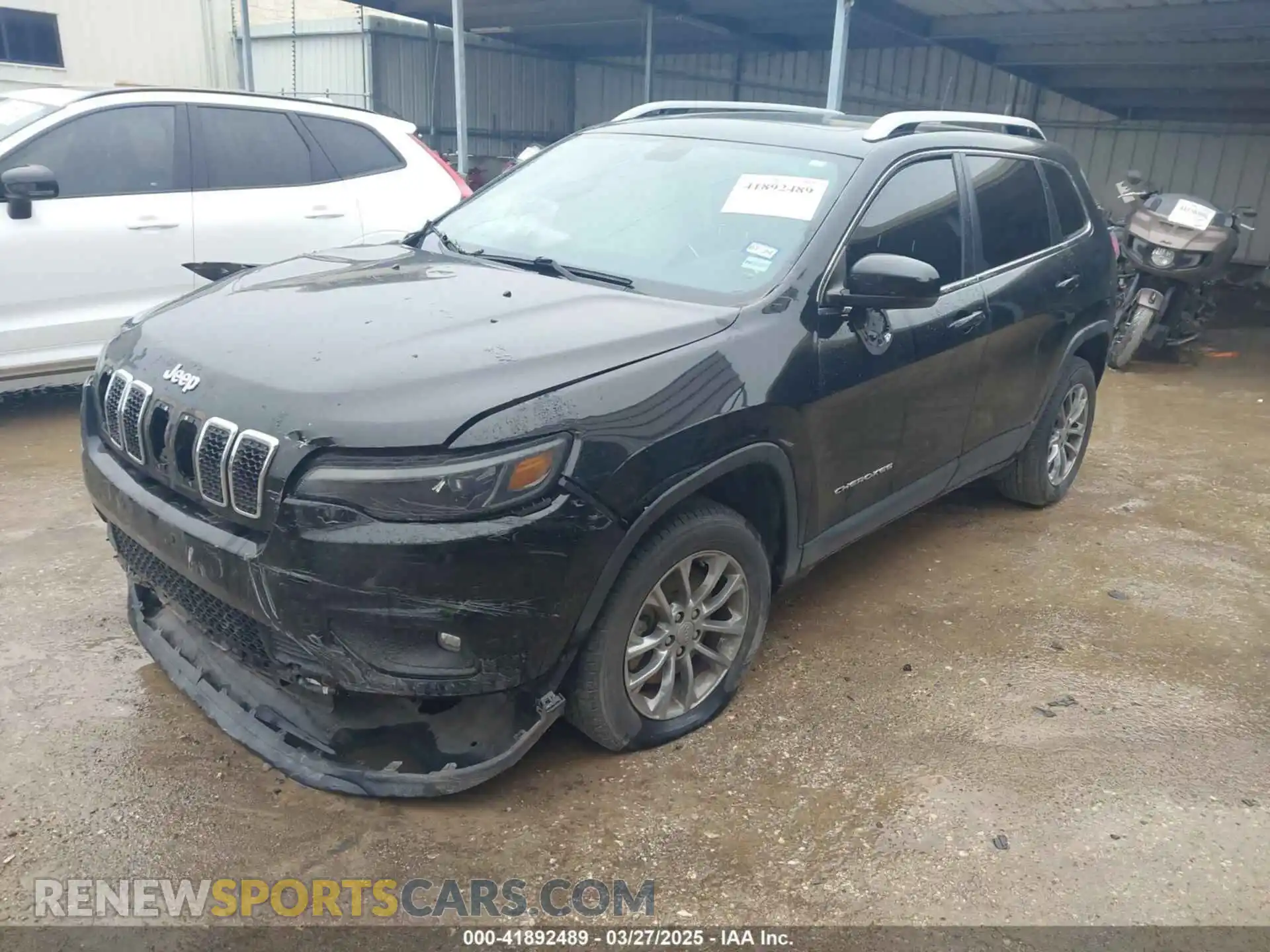 2 Photograph of a damaged car 1C4PJLLB7LD541635 JEEP CHEROKEE 2020