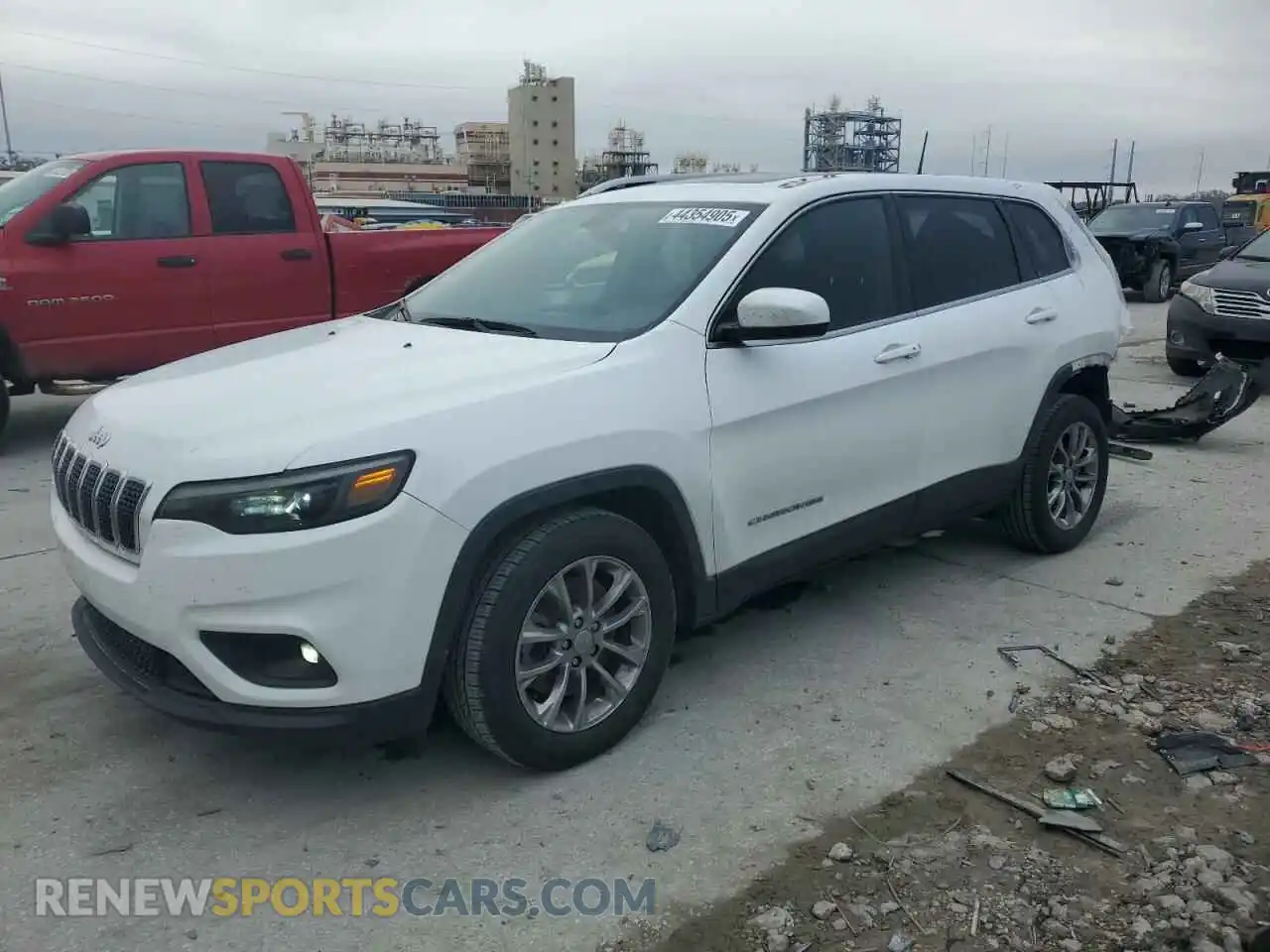 1 Photograph of a damaged car 1C4PJLLB7LD573789 JEEP CHEROKEE 2020