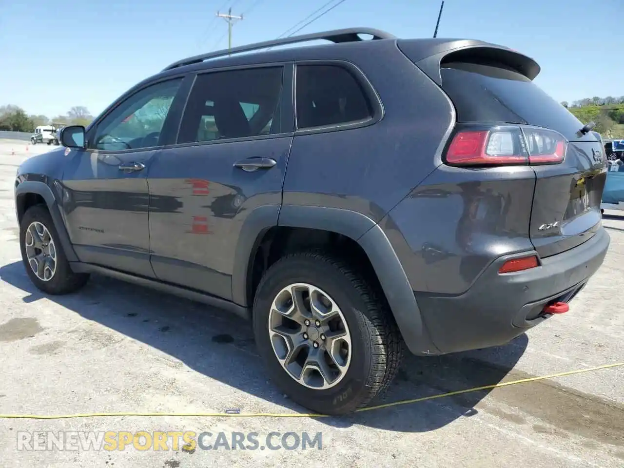 2 Photograph of a damaged car 1C4PJMBN4LD546969 JEEP CHEROKEE 2020