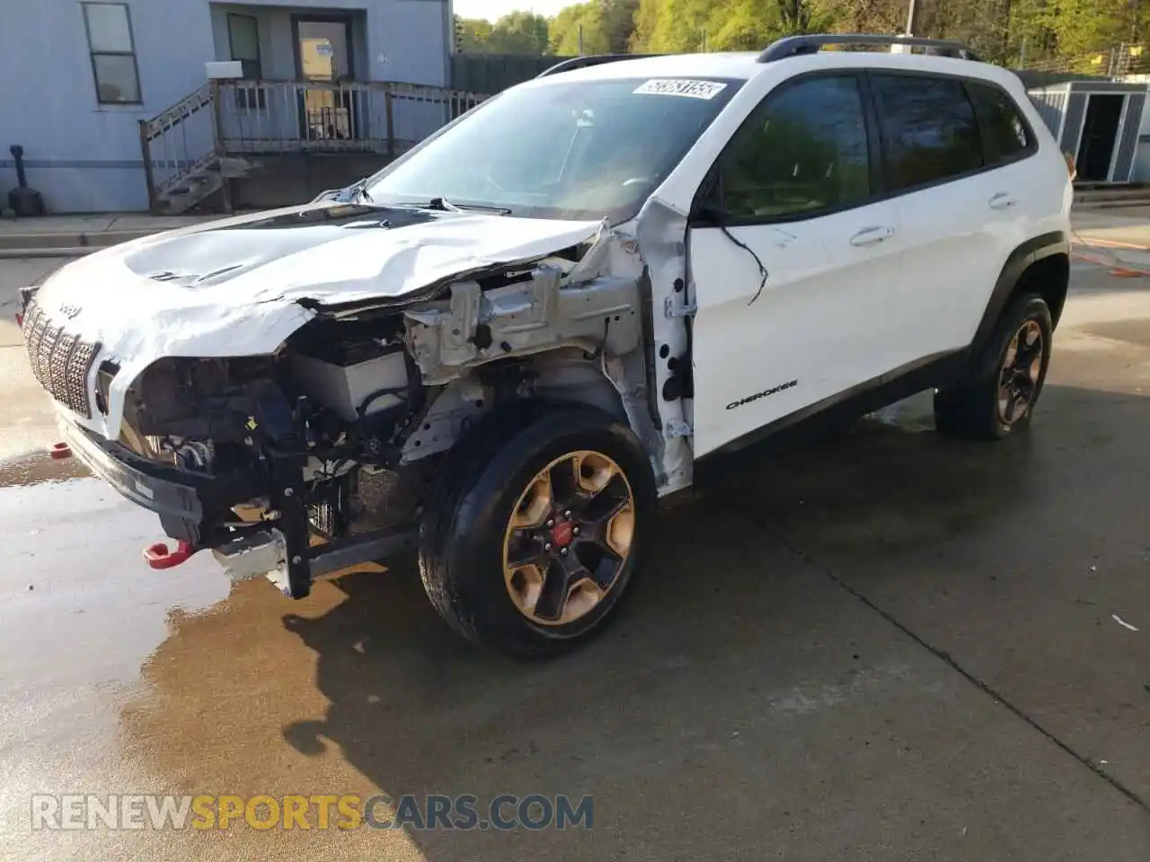 1 Photograph of a damaged car 1C4PJMBX2LD630645 JEEP CHEROKEE 2020