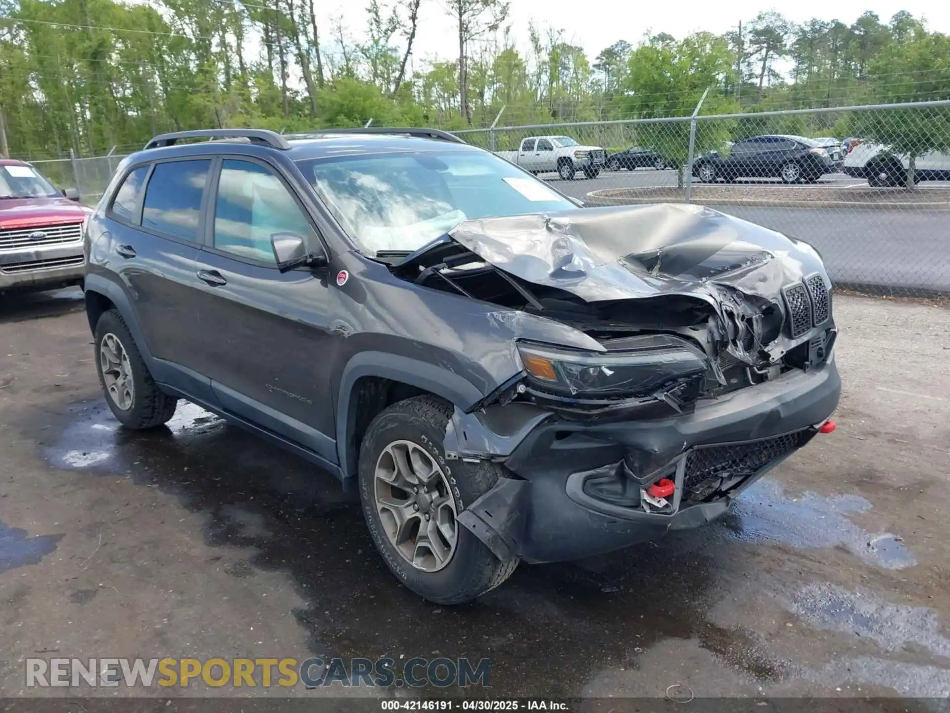 1 Photograph of a damaged car 1C4PJMBX5LD527252 JEEP CHEROKEE 2020