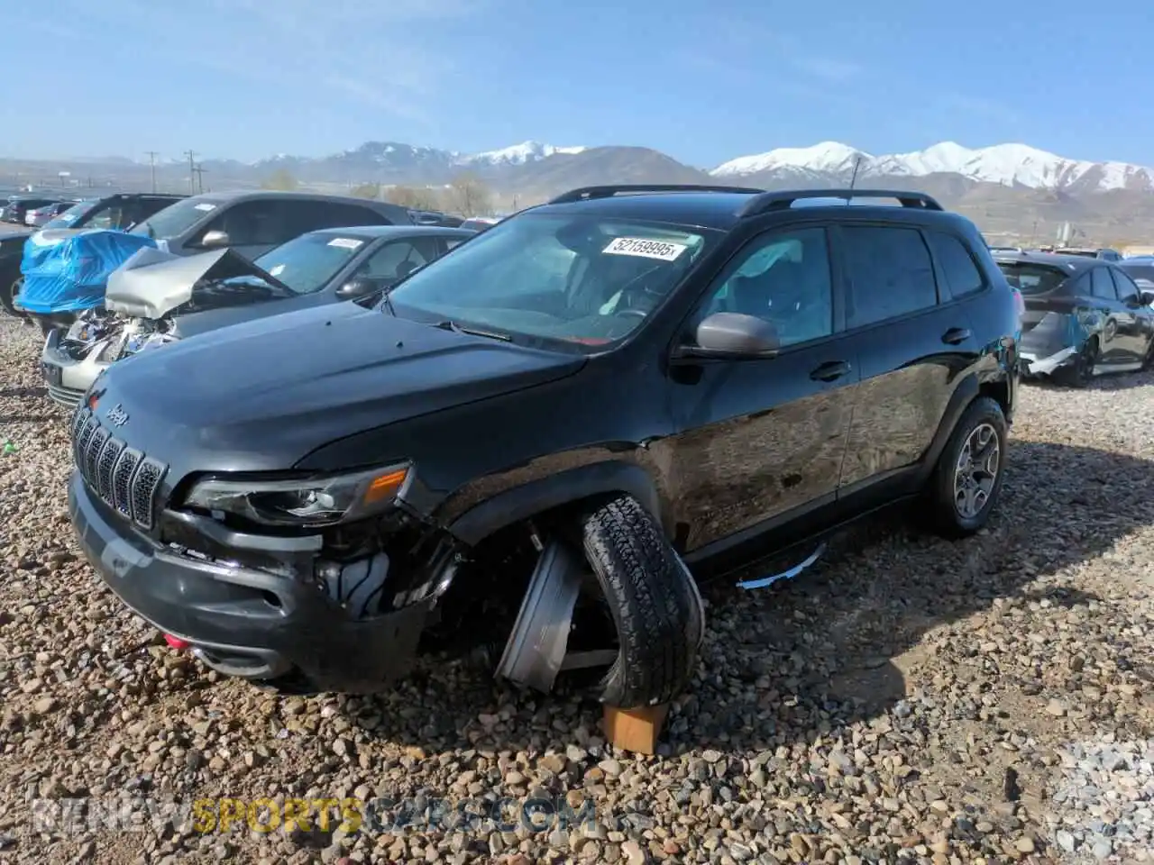 1 Photograph of a damaged car 1C4PJMBX6LD608552 JEEP CHEROKEE 2020