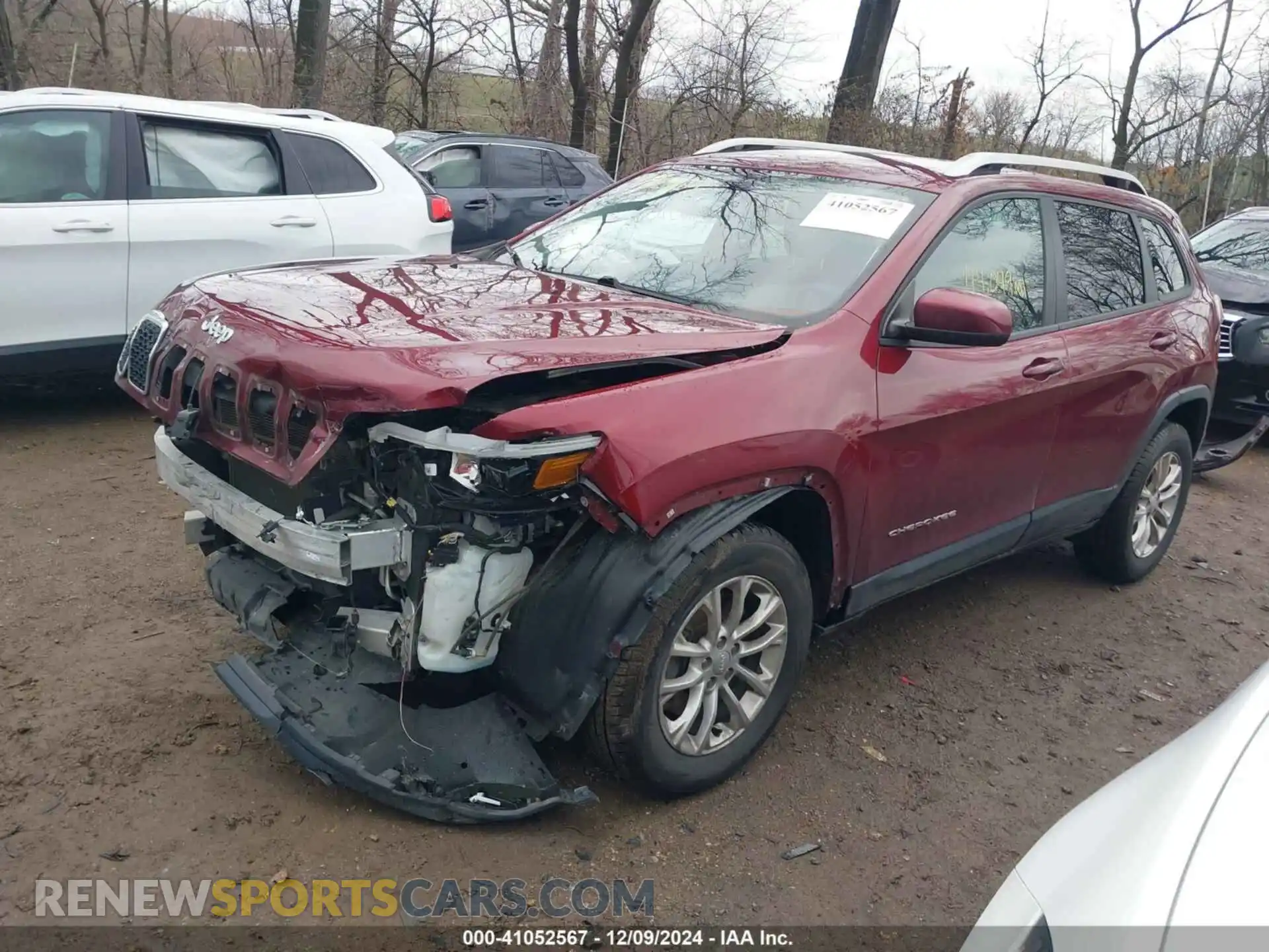 2 Photograph of a damaged car 1C4PJMCB3LD650308 JEEP CHEROKEE 2020