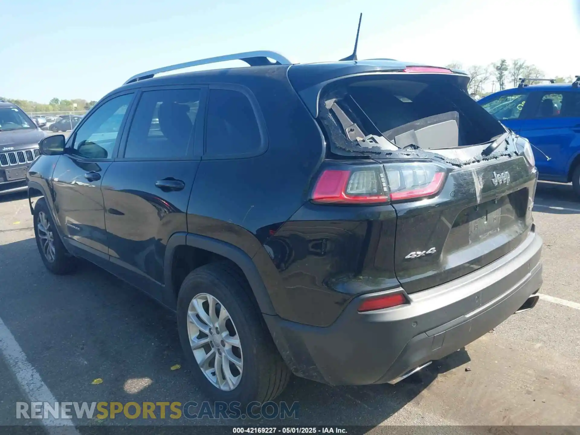 3 Фотография поврежденного автомобиля 1C4PJMCX4LD565781 JEEP CHEROKEE 2020