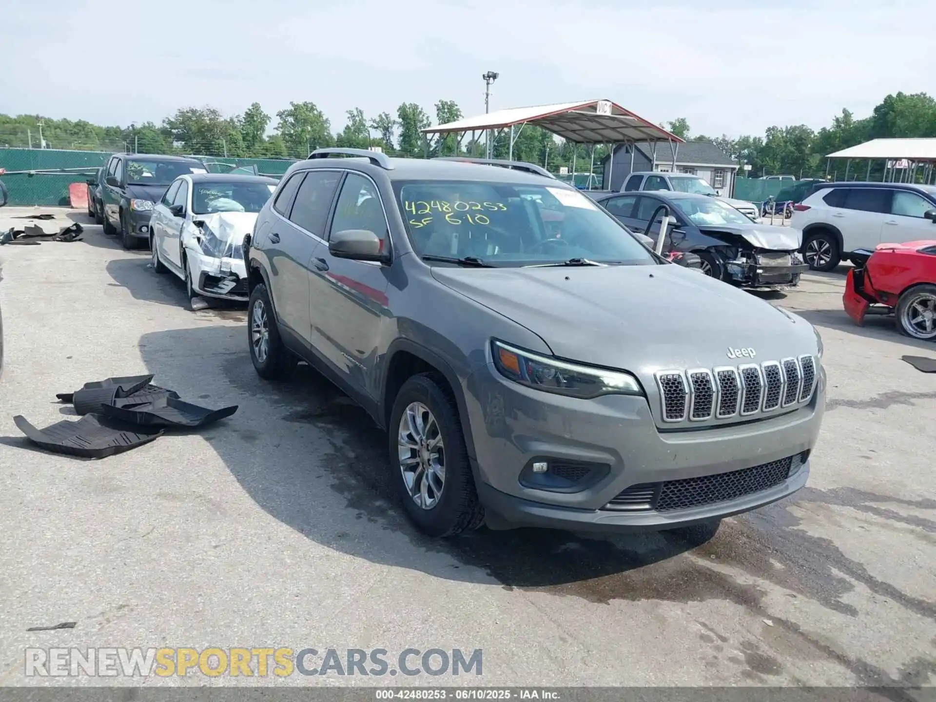 1 Photograph of a damaged car 1C4PJMLB0LD651125 JEEP CHEROKEE 2020