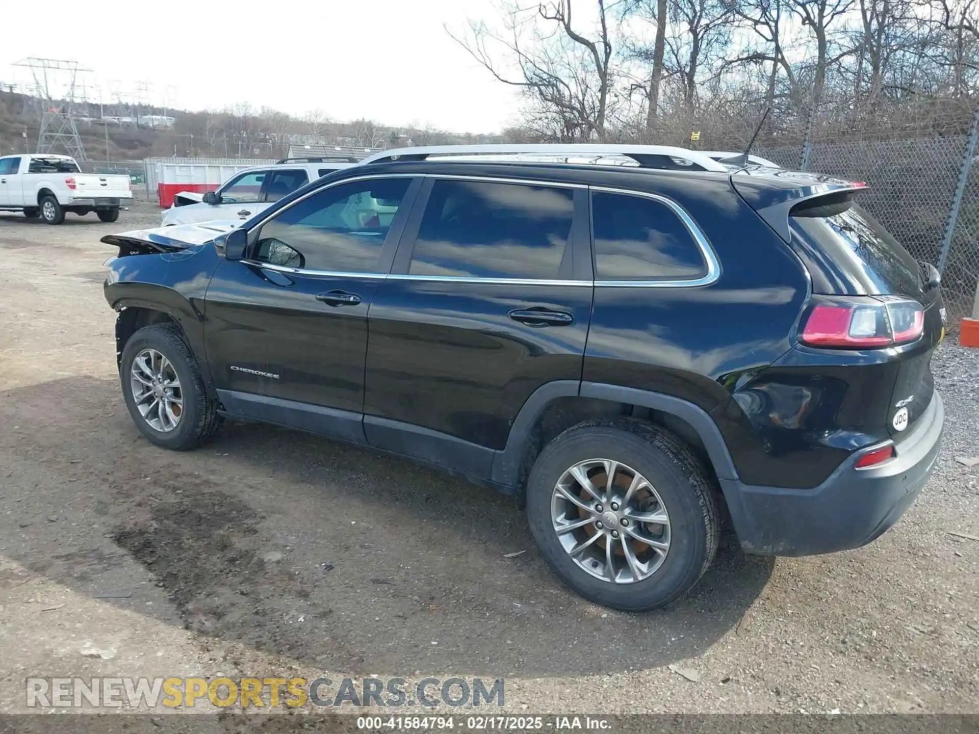 3 Photograph of a damaged car 1C4PJMLB1LD509141 JEEP CHEROKEE 2020