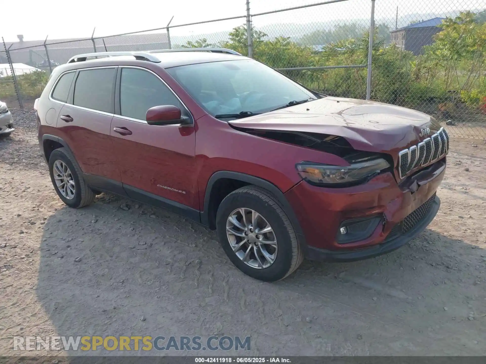 1 Photograph of a damaged car 1C4PJMLB6LD585258 JEEP CHEROKEE 2020