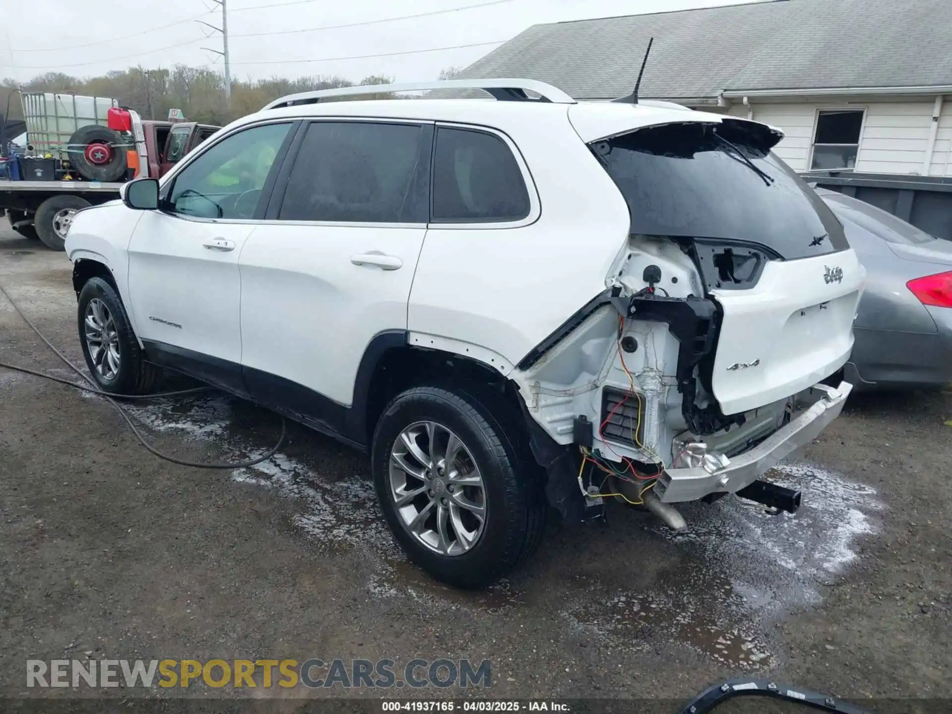 3 Photograph of a damaged car 1C4PJMLB7LD510391 JEEP CHEROKEE 2020