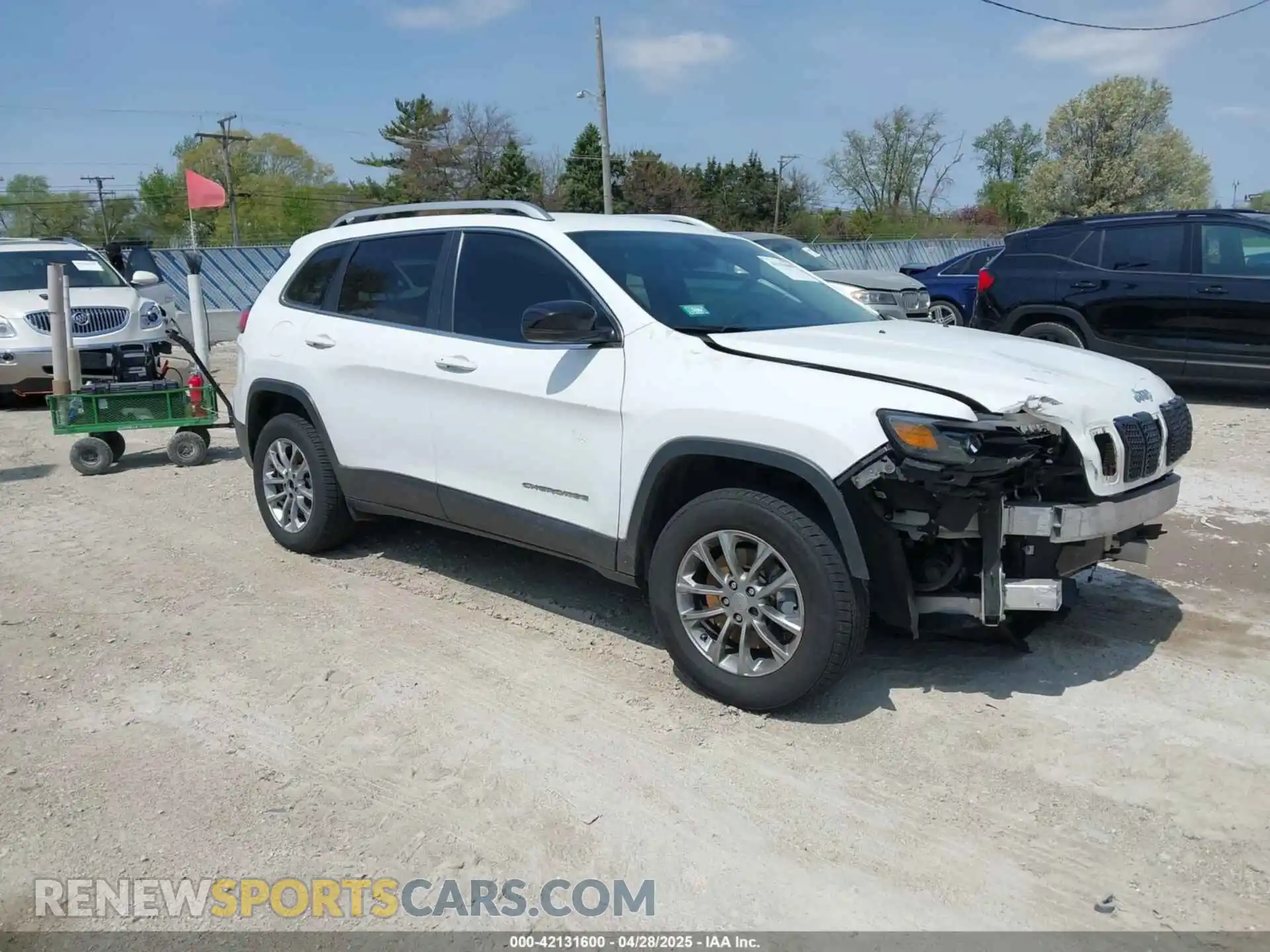 1 Photograph of a damaged car 1C4PJMLB9LD538306 JEEP CHEROKEE 2020