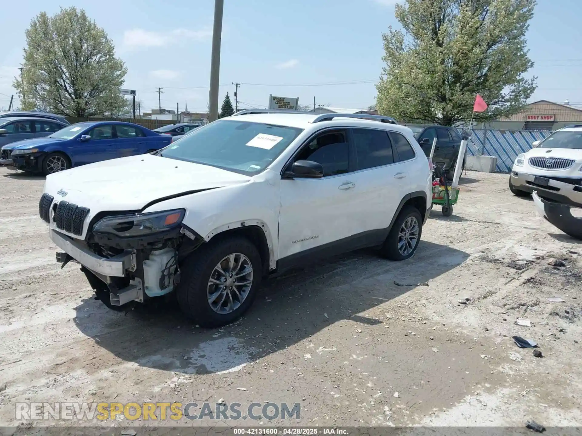 2 Photograph of a damaged car 1C4PJMLB9LD538306 JEEP CHEROKEE 2020
