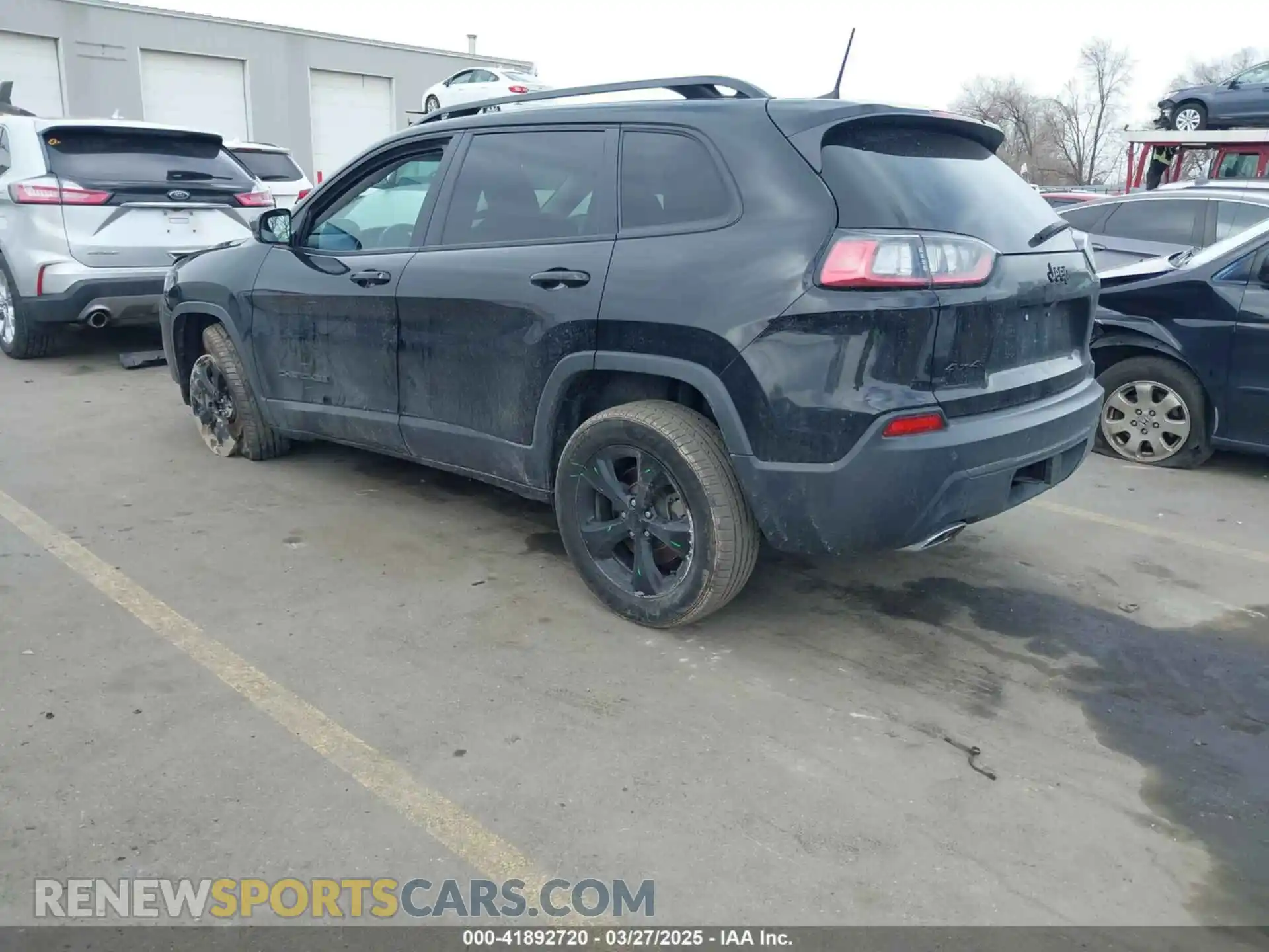 3 Photograph of a damaged car 1C4PJMLX9LD634920 JEEP CHEROKEE 2020