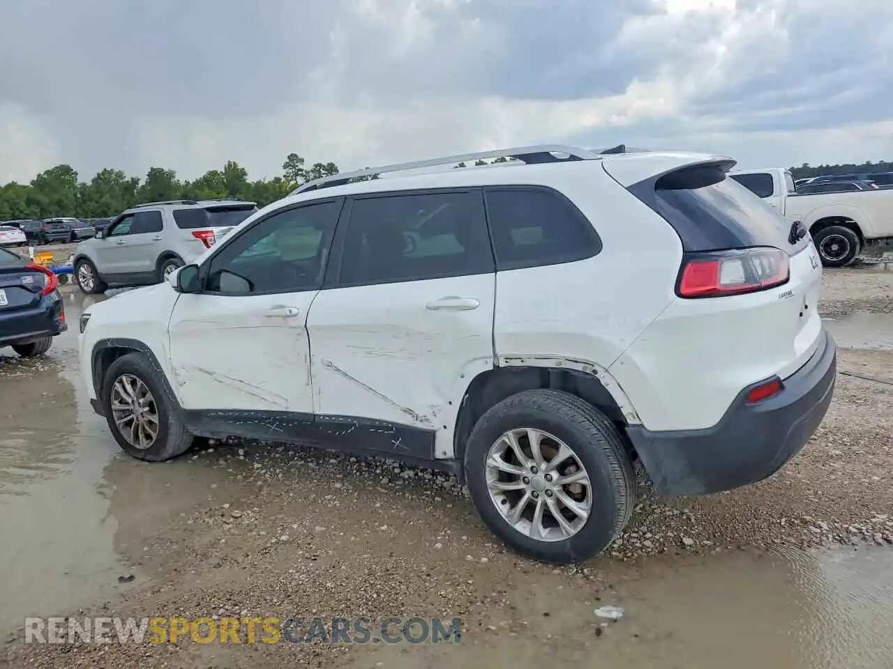 2 Фотография поврежденного автомобиля 1C4PJLCB3MD164982 JEEP CHEROKEE 2021