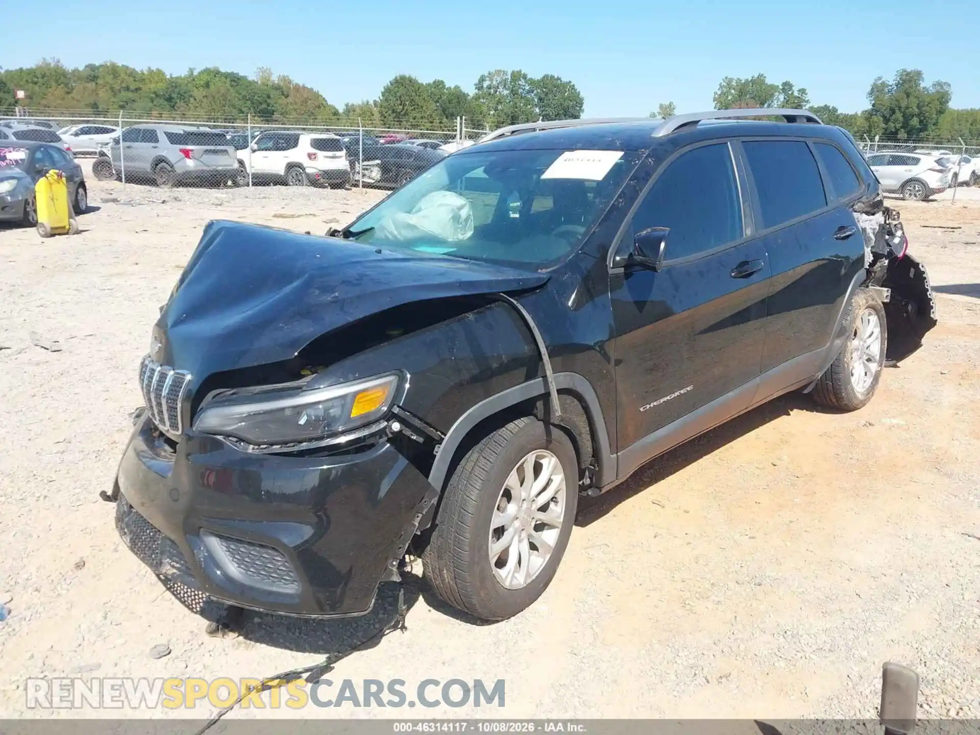 2 fotografías del automóvil dañado 1C4PJLCB6MD140904 JEEP CHEROKEE 2021