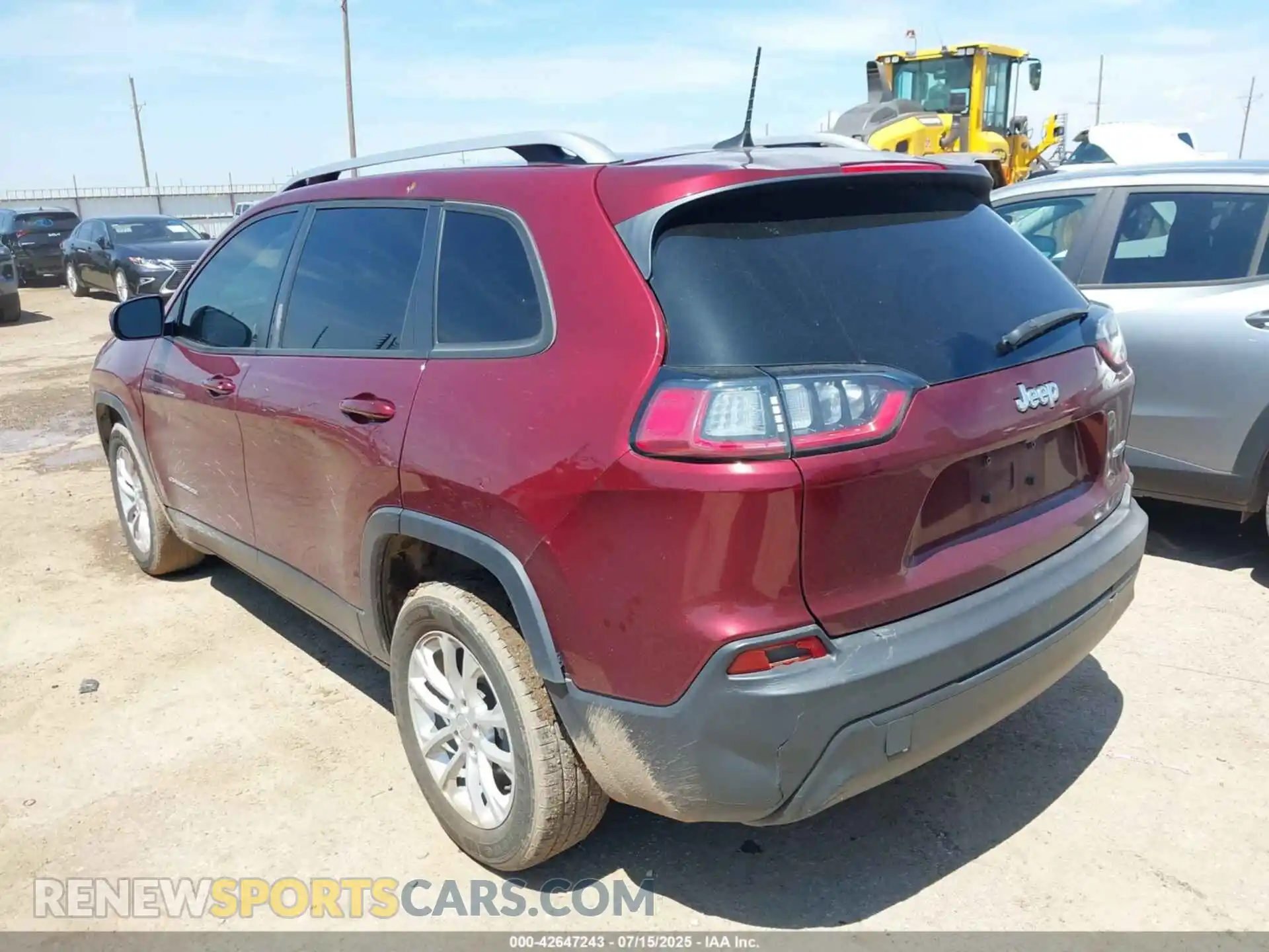 3 Photograph of a damaged car 1C4PJLCB6MD208277 JEEP CHEROKEE 2021