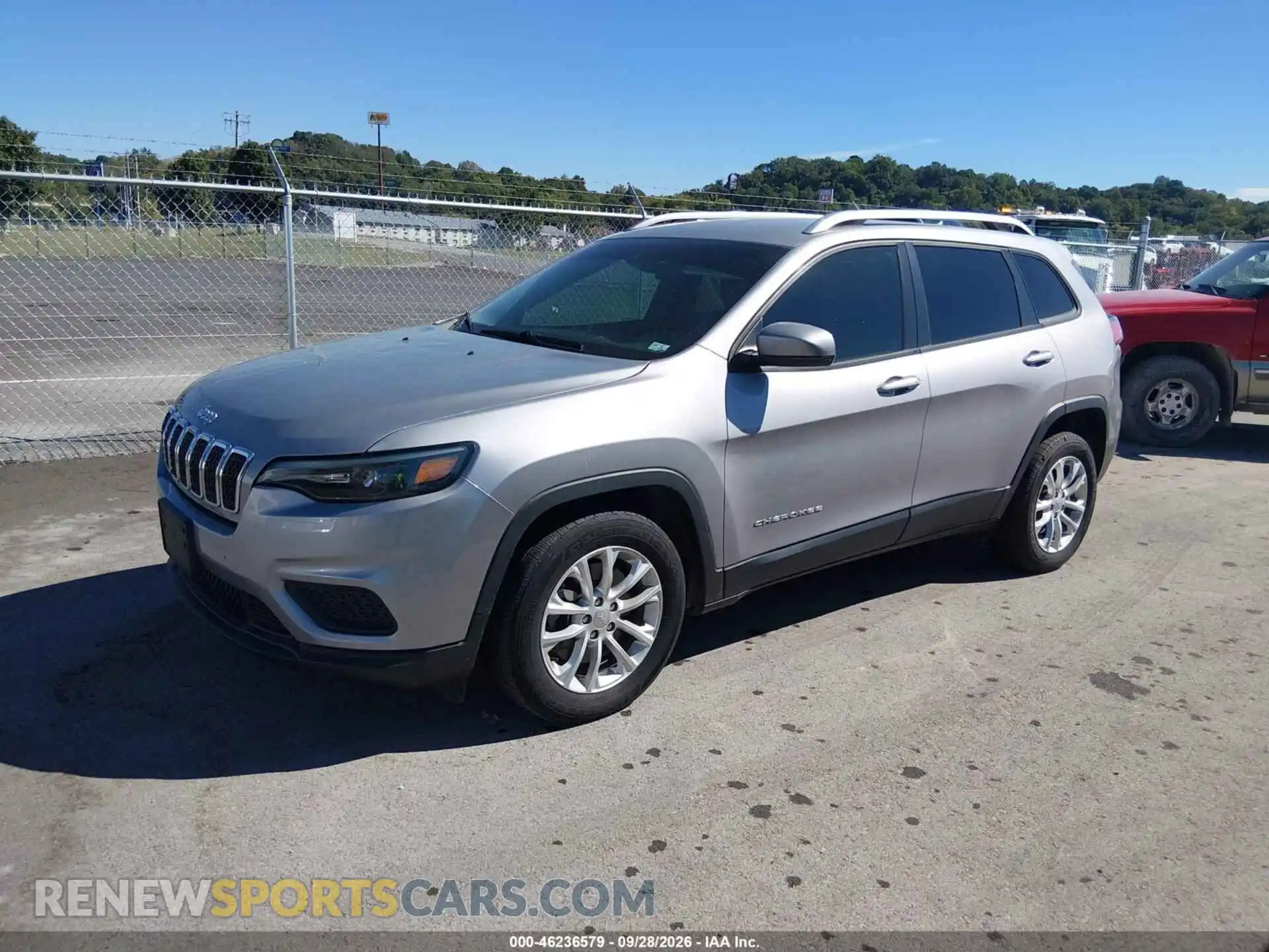 2 Photograph of a damaged car 1C4PJLCB8MD250949 JEEP CHEROKEE 2021