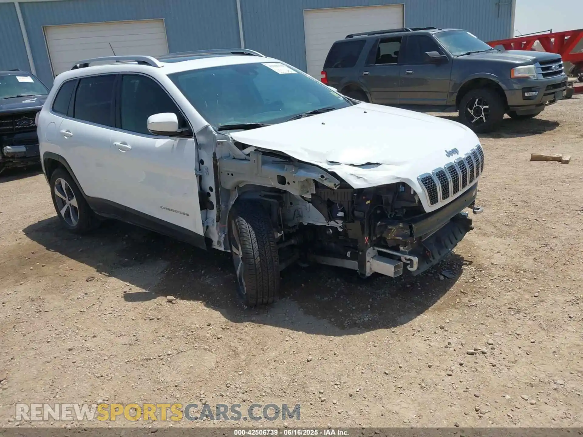 1 Photograph of a damaged car 1C4PJLDX1MD232271 JEEP CHEROKEE 2021
