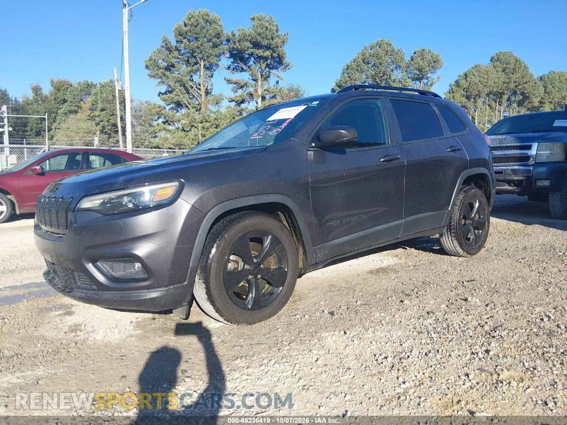 2 Photograph of a damaged car 1C4PJLLB0MD155124 JEEP CHEROKEE 2021