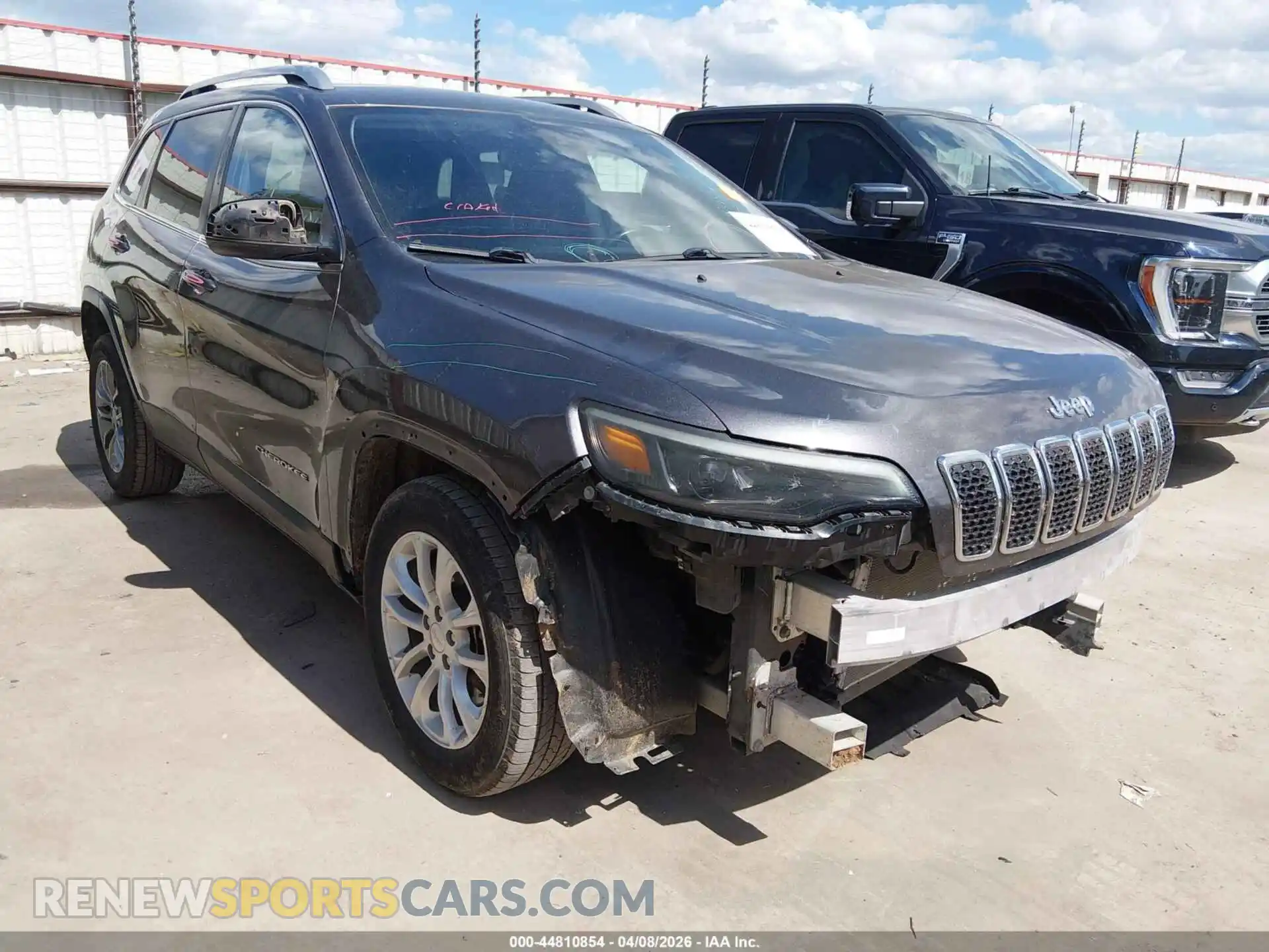 1 Photograph of a damaged car 1C4PJLLB1MD140809 JEEP CHEROKEE 2021