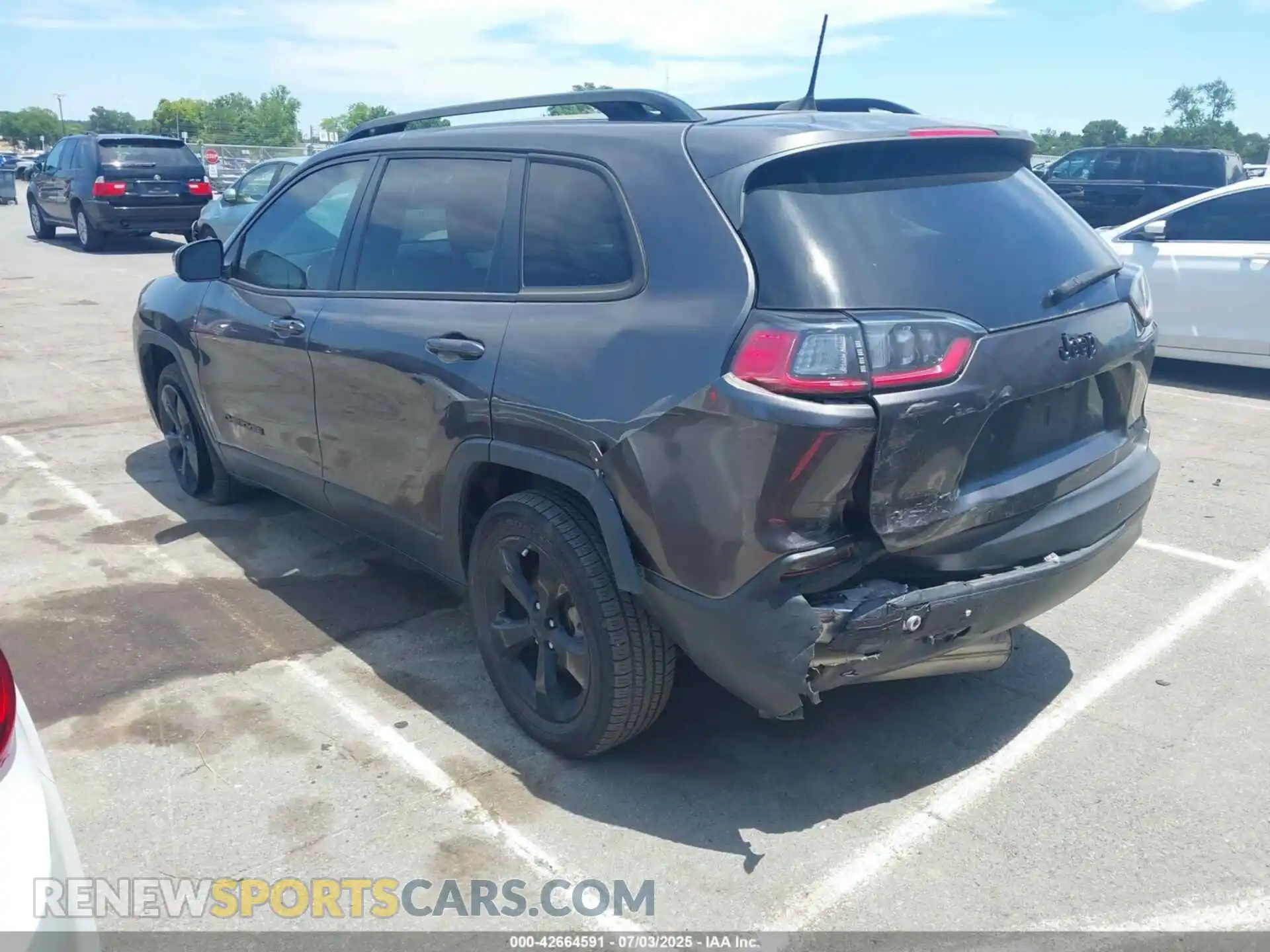 3 Photograph of a damaged car 1C4PJLLB2MD235833 JEEP CHEROKEE 2021