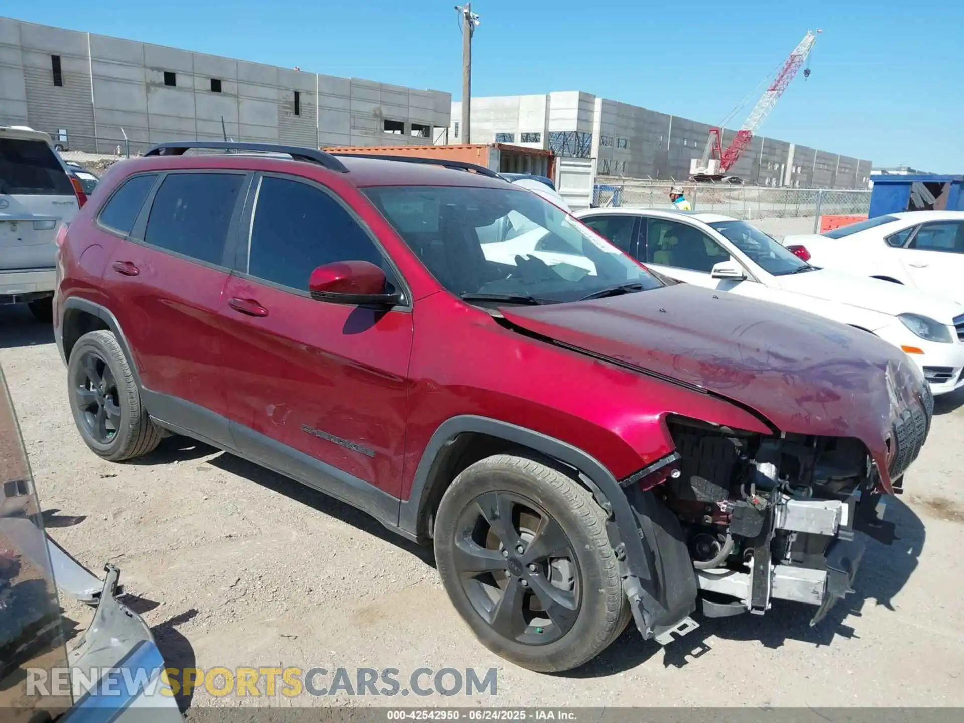 1 Photograph of a damaged car 1C4PJLLB4MD112521 JEEP CHEROKEE 2021