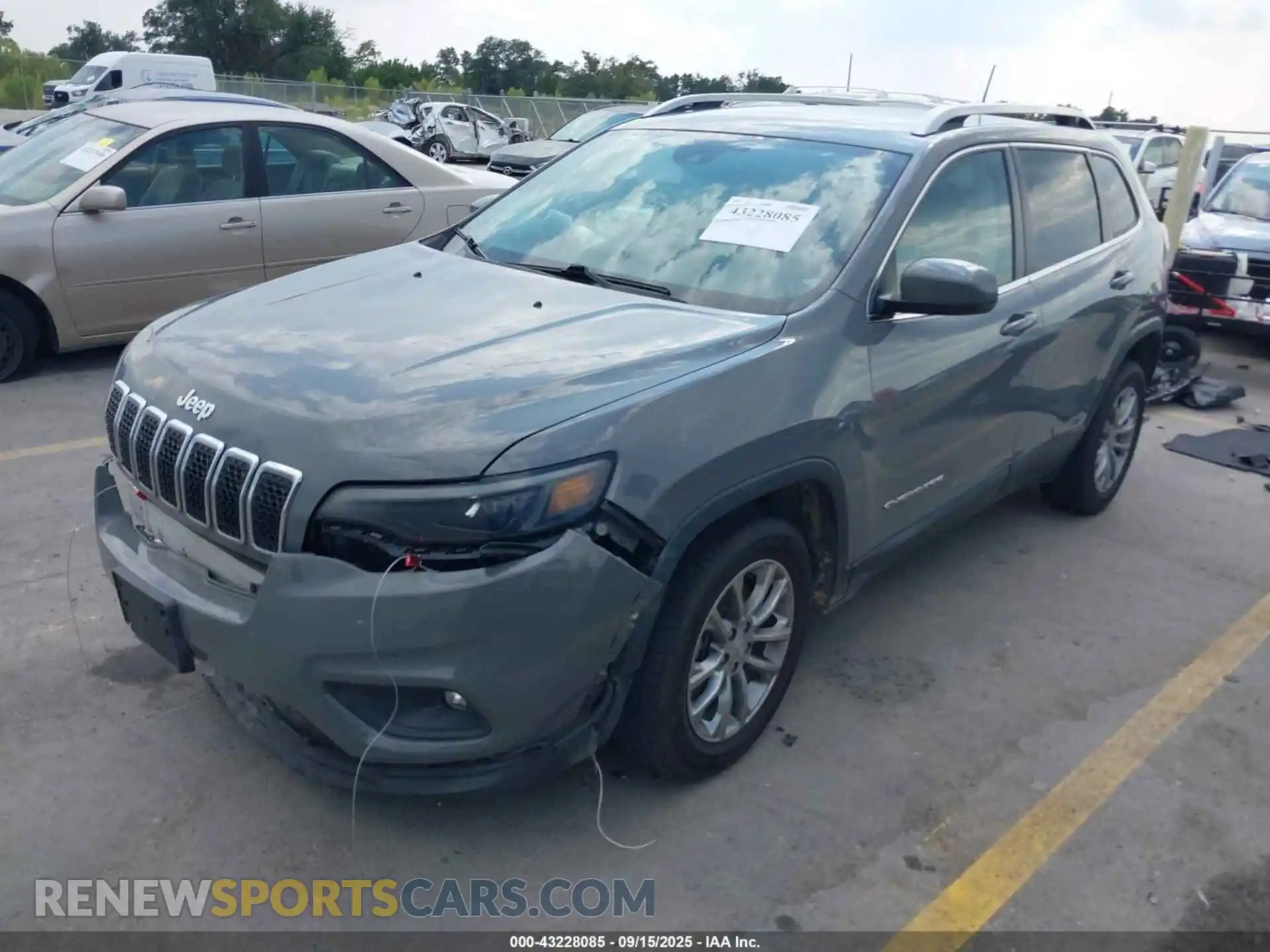2 Photograph of a damaged car 1C4PJLLB5MD164417 JEEP CHEROKEE 2021