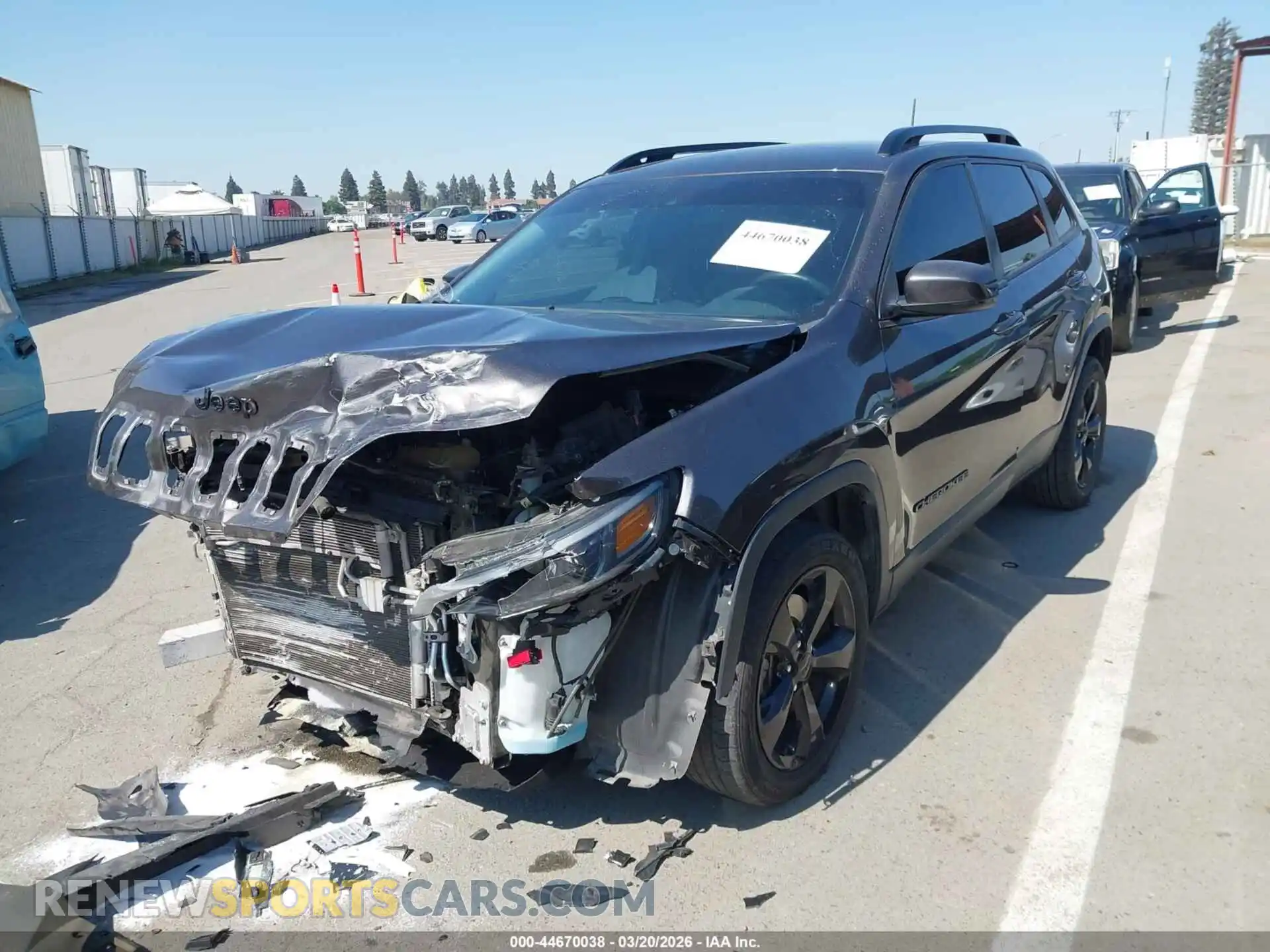 2 Photograph of a damaged car 1C4PJLLBXMD112622 JEEP CHEROKEE 2021