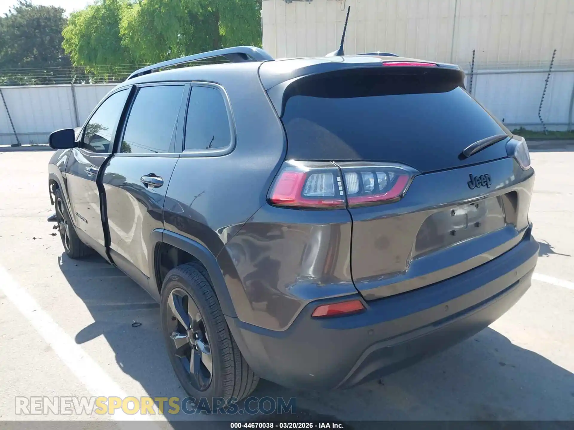 3 Photograph of a damaged car 1C4PJLLBXMD112622 JEEP CHEROKEE 2021