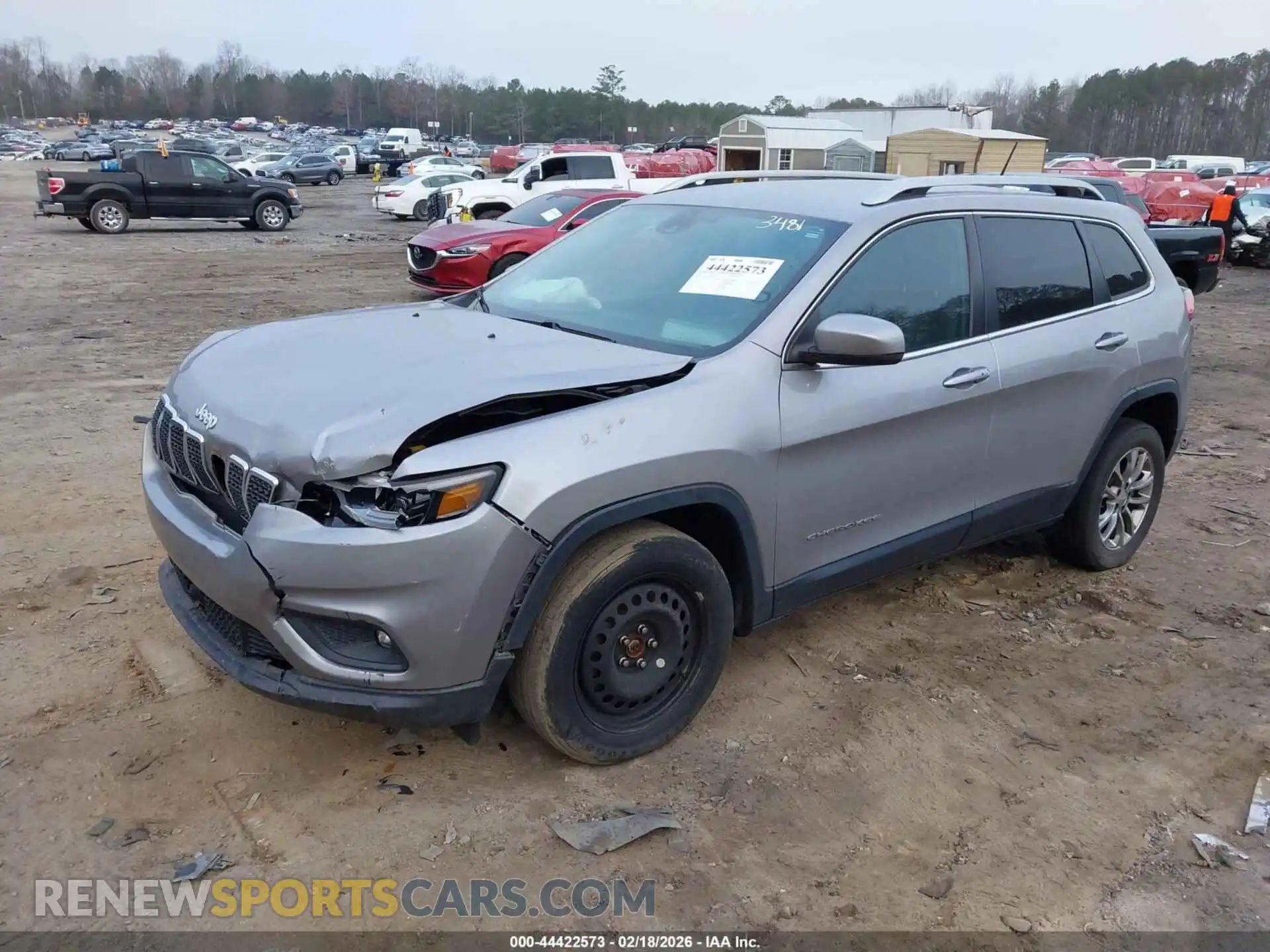 2 Photograph of a damaged car 1C4PJLLBXMD183481 JEEP CHEROKEE 2021