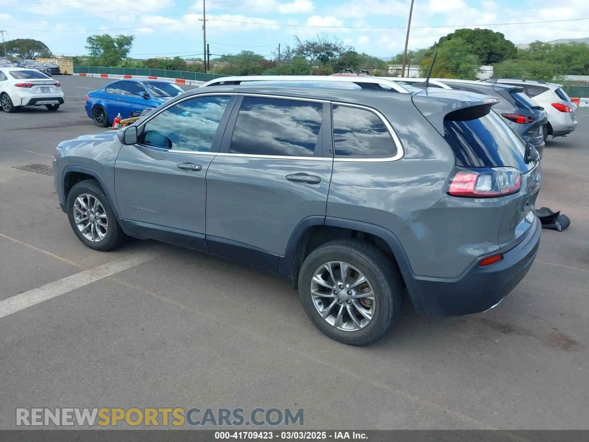 3 Photograph of a damaged car 1C4PJLMX4MD158909 JEEP CHEROKEE 2021