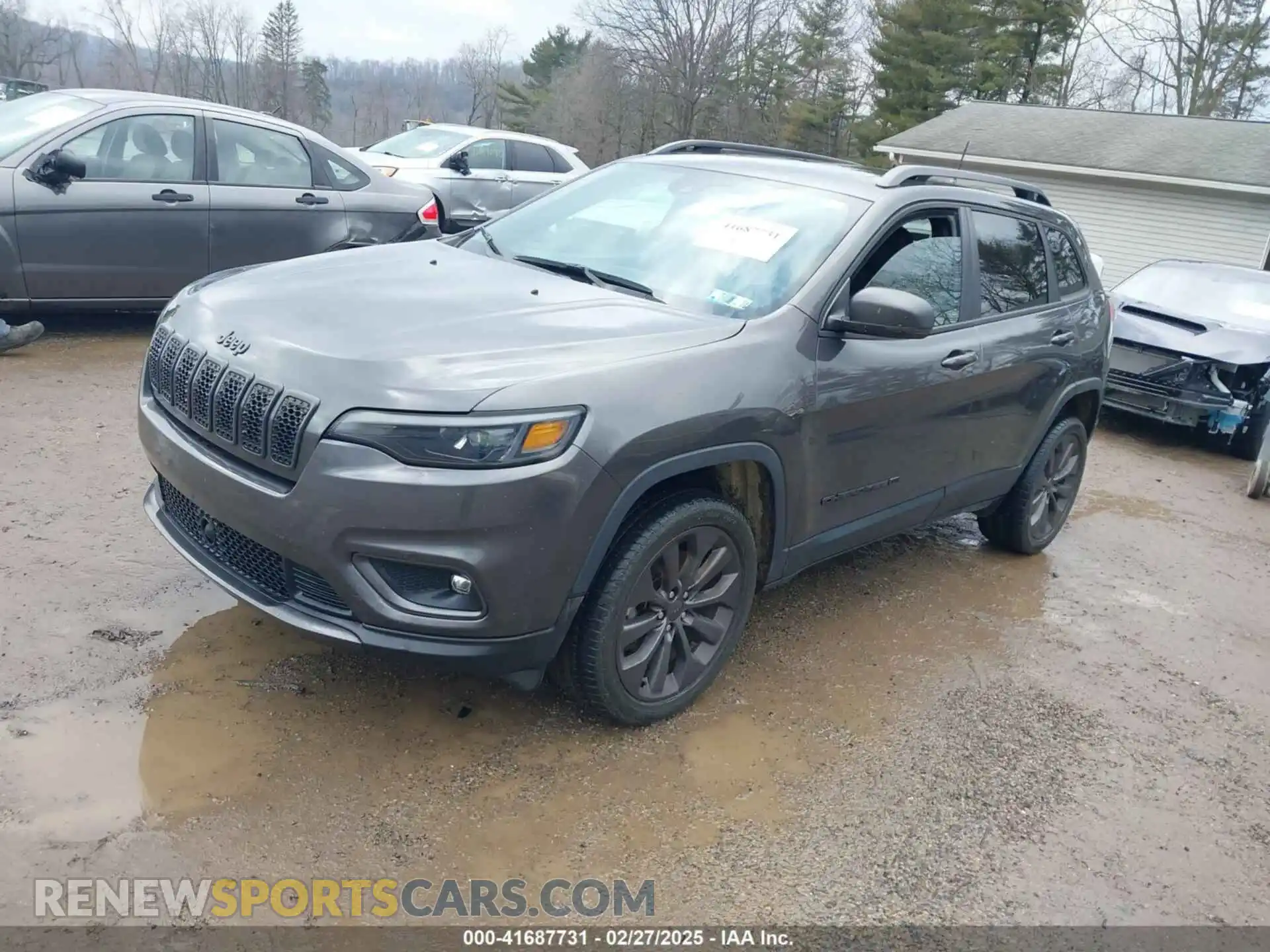 2 Photograph of a damaged car 1C4PJLMX5MD159194 JEEP CHEROKEE 2021