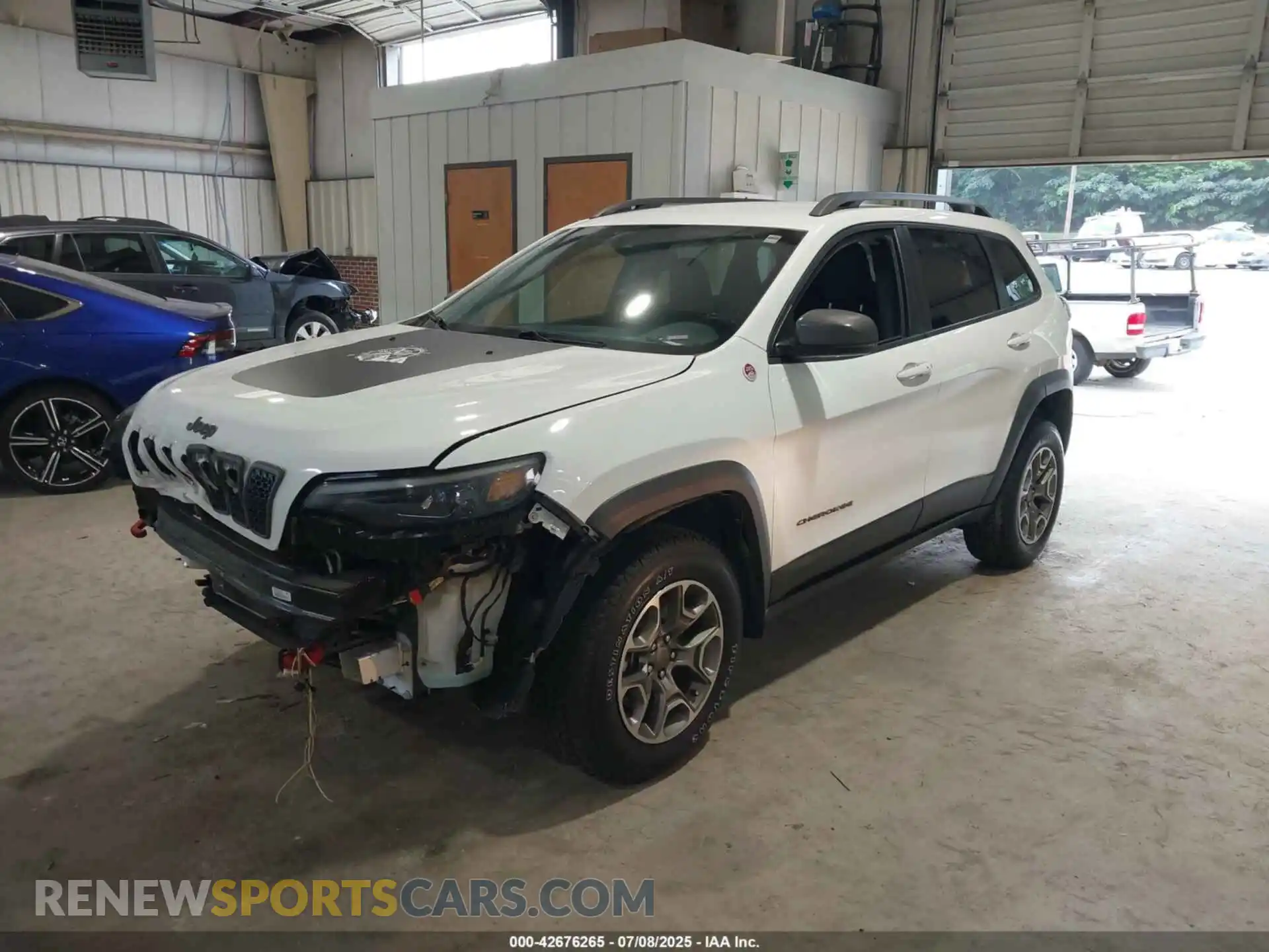 2 Photograph of a damaged car 1C4PJMBX1MD207525 JEEP CHEROKEE 2021