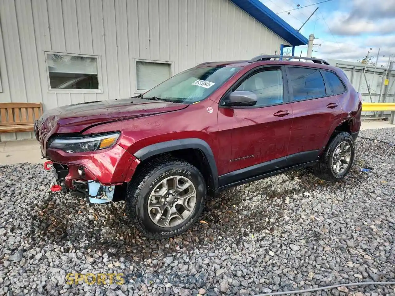 1 Photograph of a damaged car 1C4PJMBX2MD109894 JEEP CHEROKEE 2021