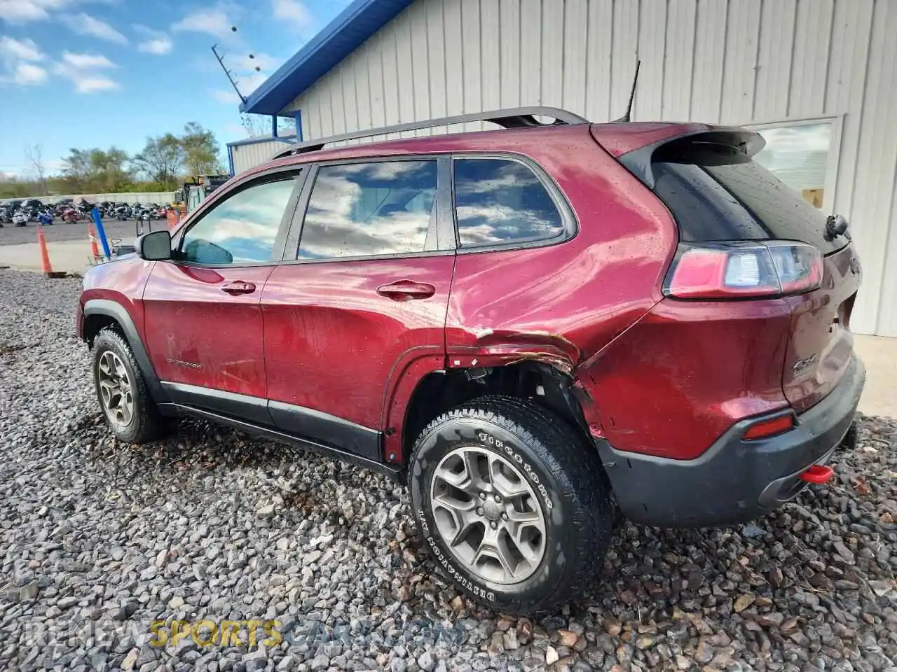 2 Photograph of a damaged car 1C4PJMBX2MD109894 JEEP CHEROKEE 2021