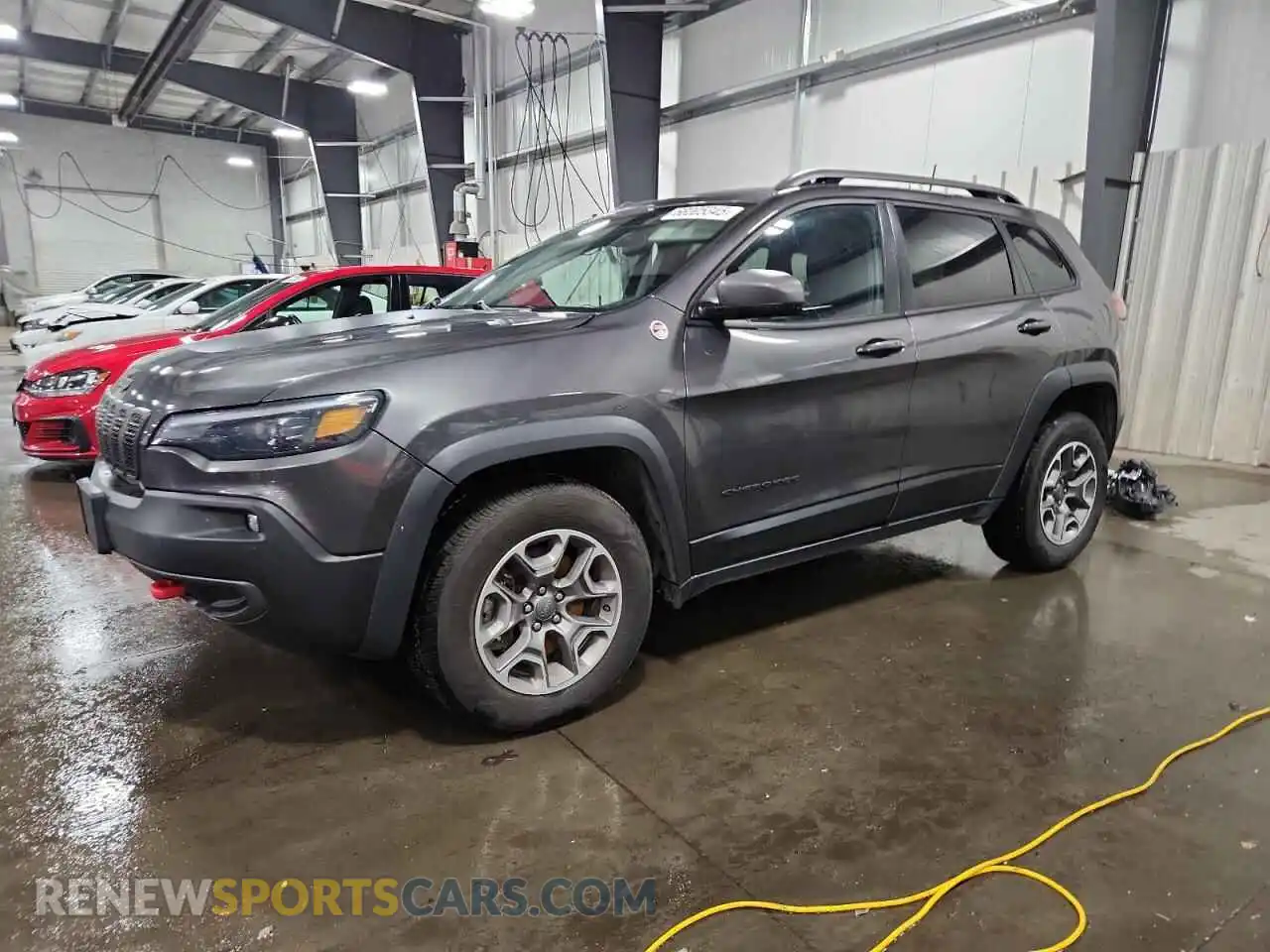 1 Photograph of a damaged car 1C4PJMBX4MD154304 JEEP CHEROKEE 2021