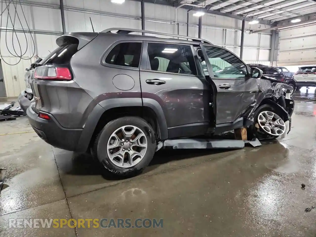 3 Photograph of a damaged car 1C4PJMBX4MD154304 JEEP CHEROKEE 2021