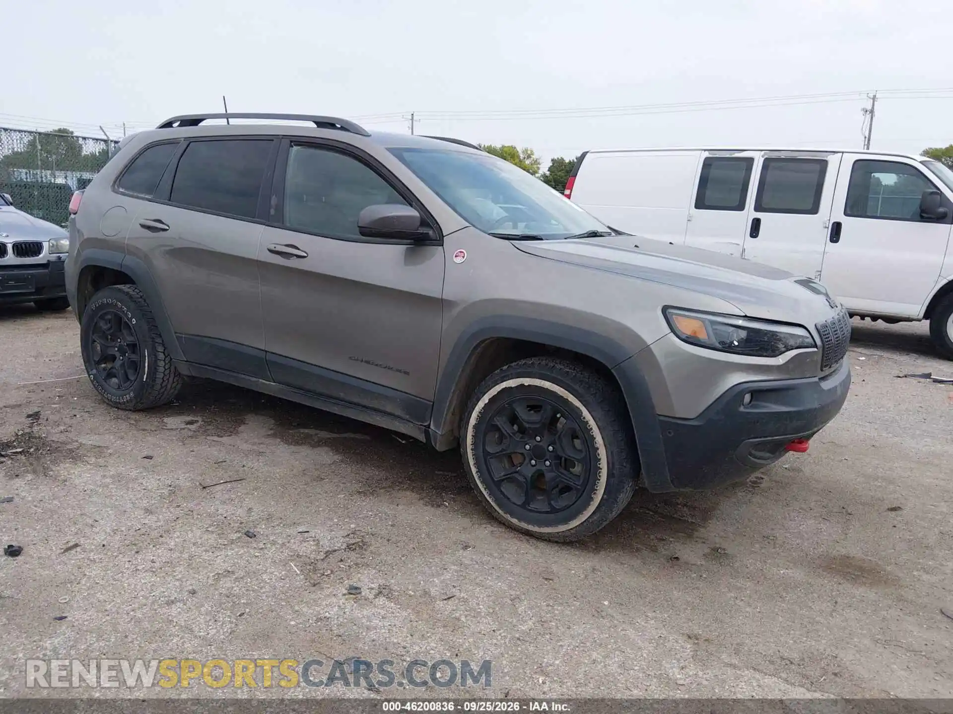 1 Photograph of a damaged car 1C4PJMBX4MD210113 JEEP CHEROKEE 2021