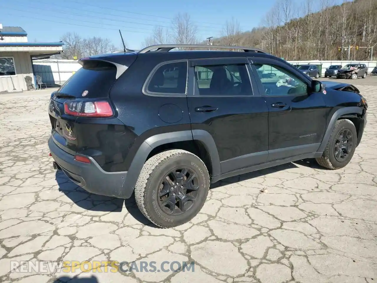3 Photograph of a damaged car 1C4PJMBX6MD110109 JEEP CHEROKEE 2021