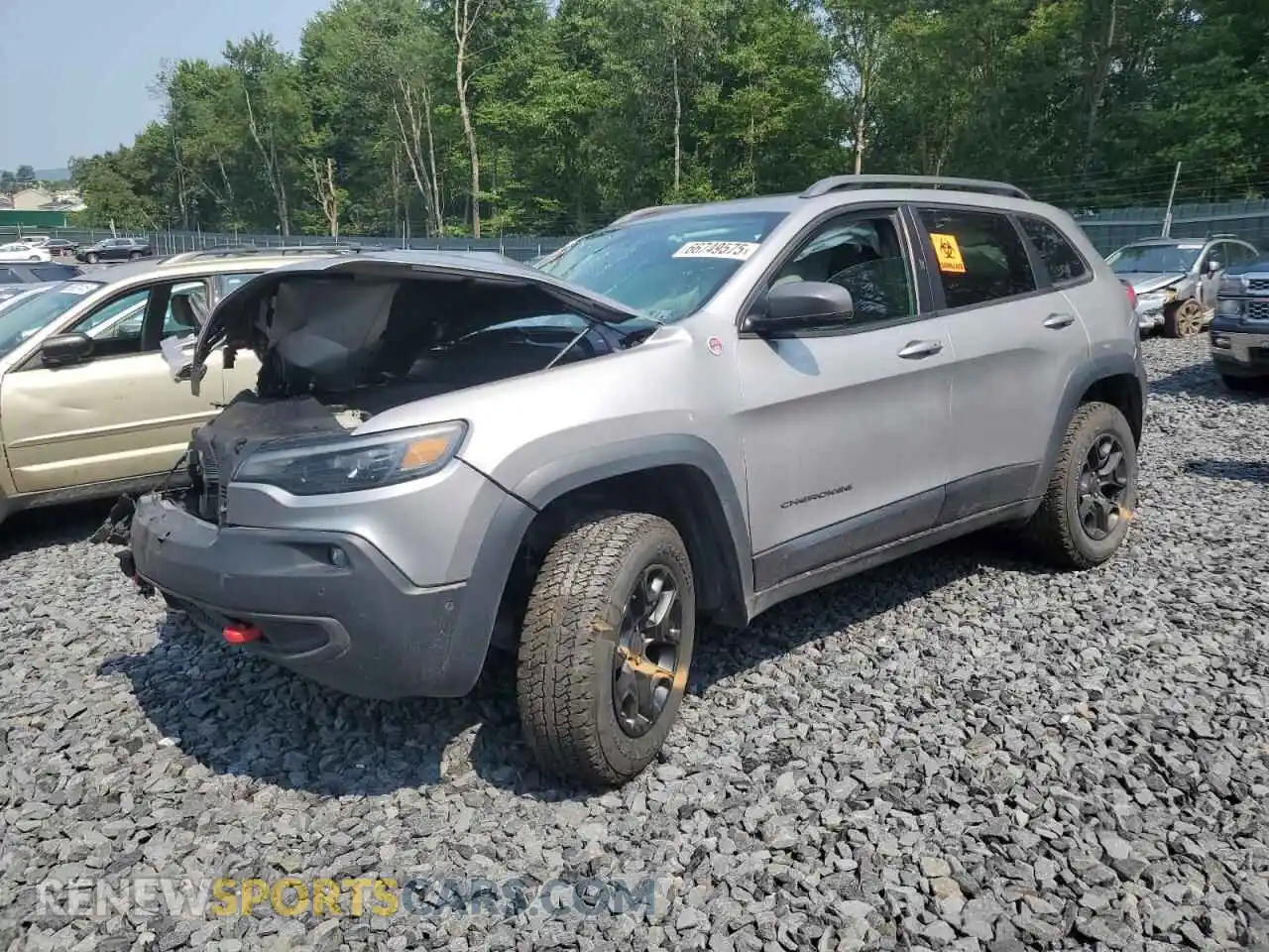1 Photograph of a damaged car 1C4PJMBX7MD157407 JEEP CHEROKEE 2021