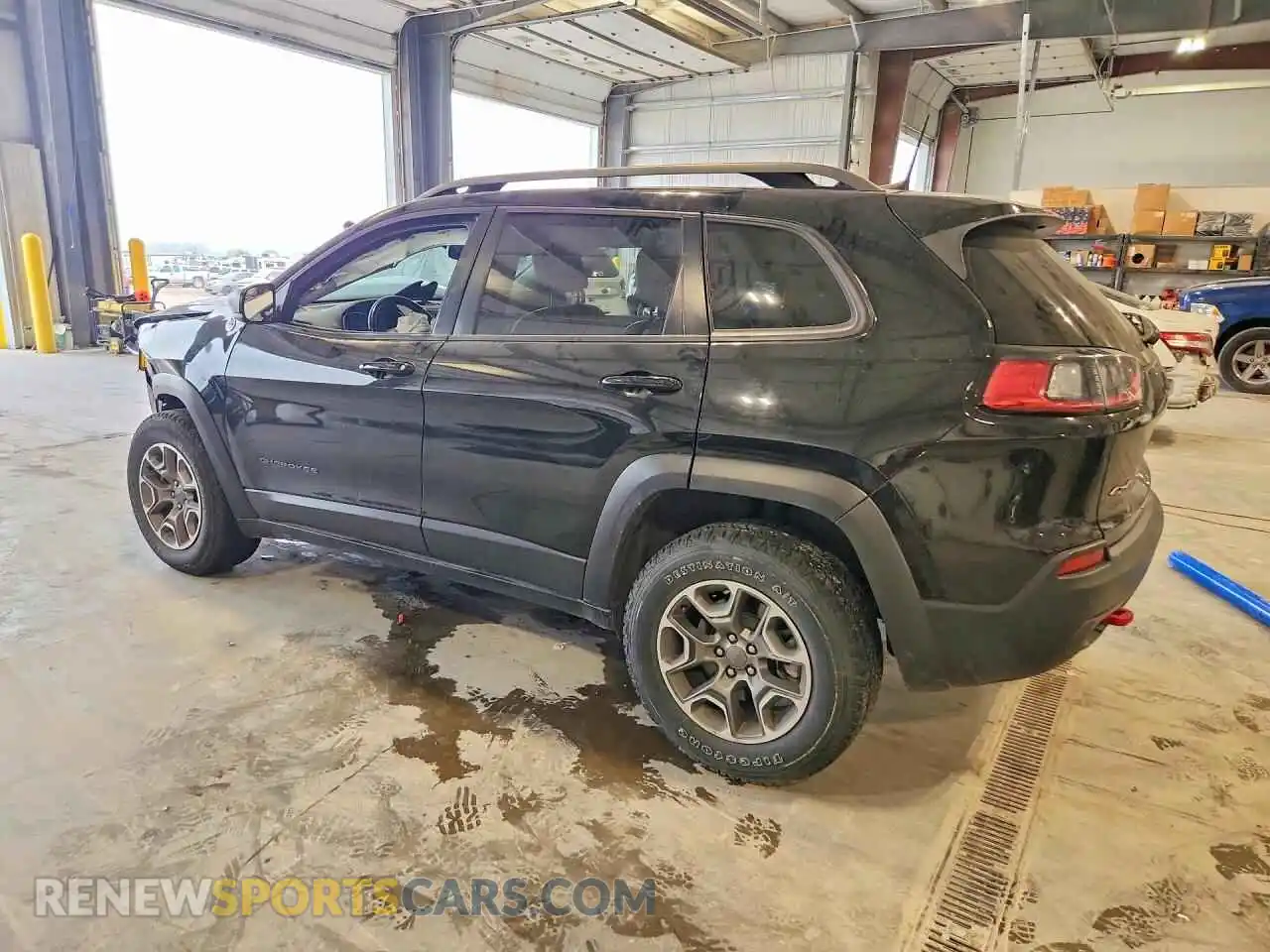 2 Фотография поврежденного автомобиля 1C4PJMBX7MD158038 JEEP CHEROKEE 2021